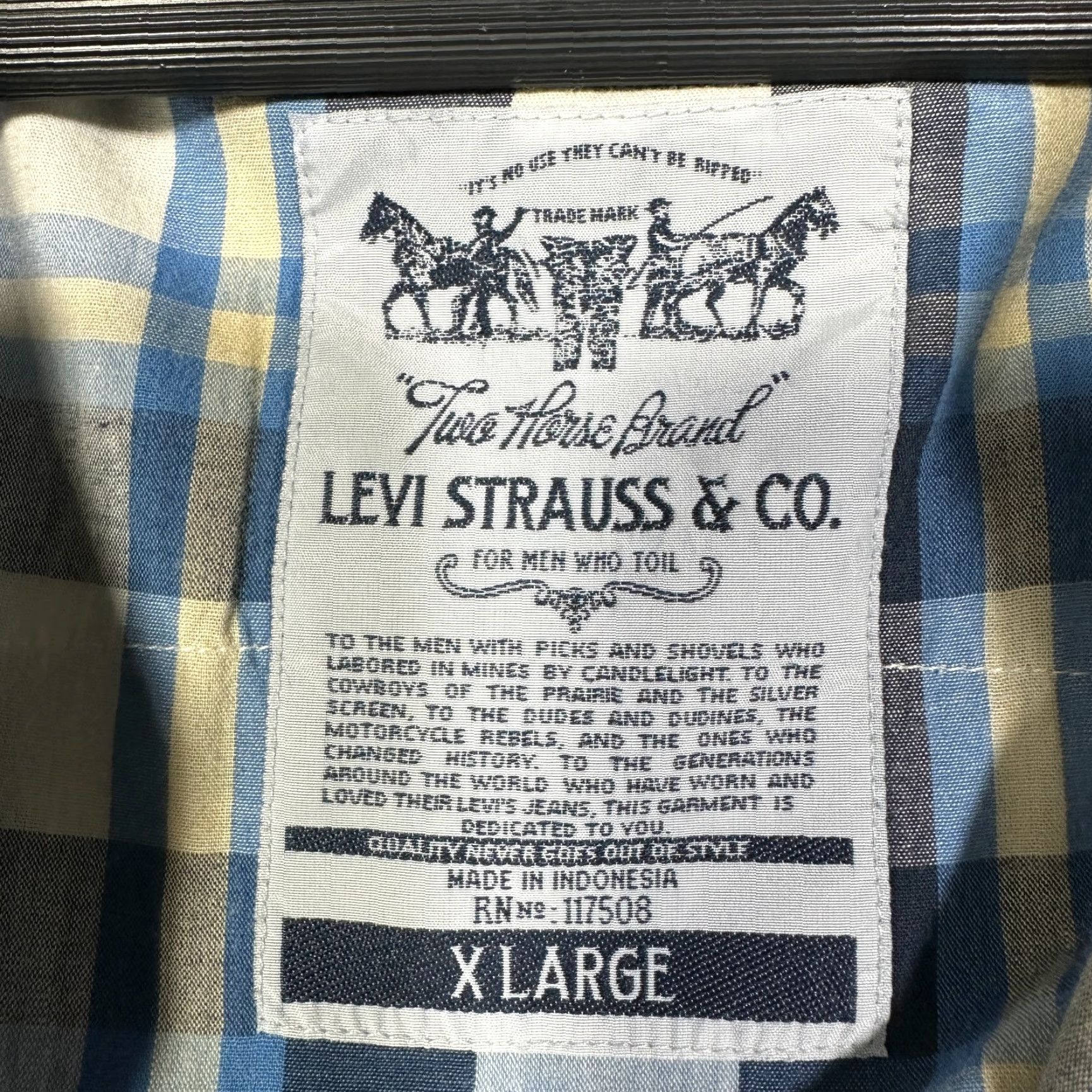 Levi's Levis Shirt Mens XL Western Pearl Snap Pockets Blue Plaid Cotton Snap Cuffs Size US XL / EU 56 / 4 - 7 Thumbnail