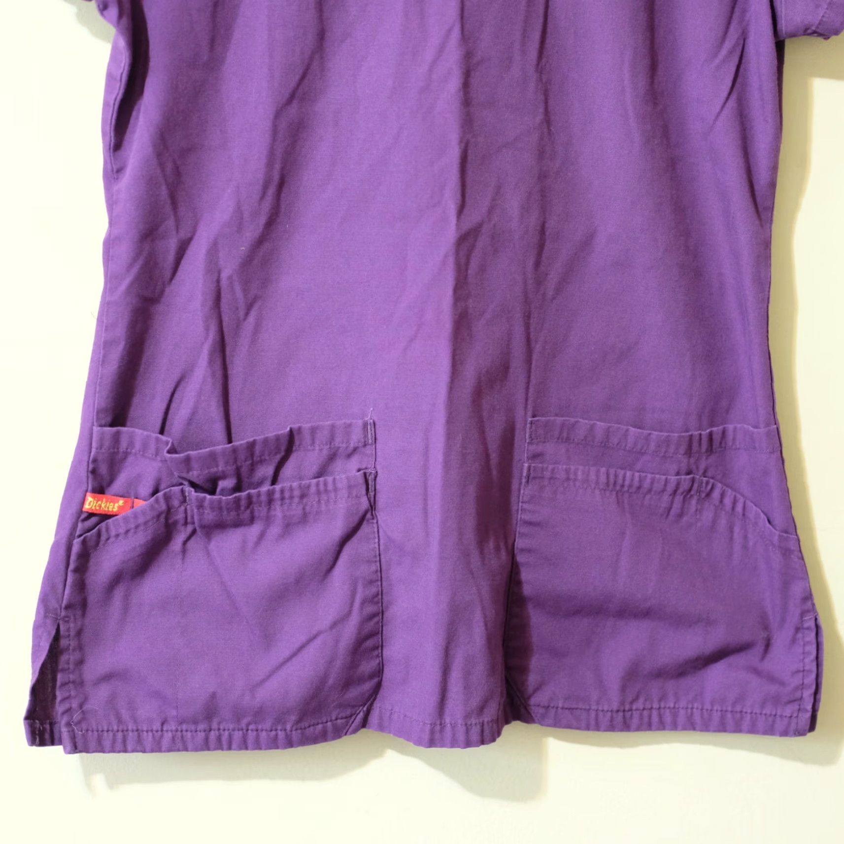 Dickies Dickies Scrub Top Purple V-Neck Size S Womens Eggplant 85906 Medical Shirt Size US S / EU 44-46 / 1 - 4 Thumbnail
