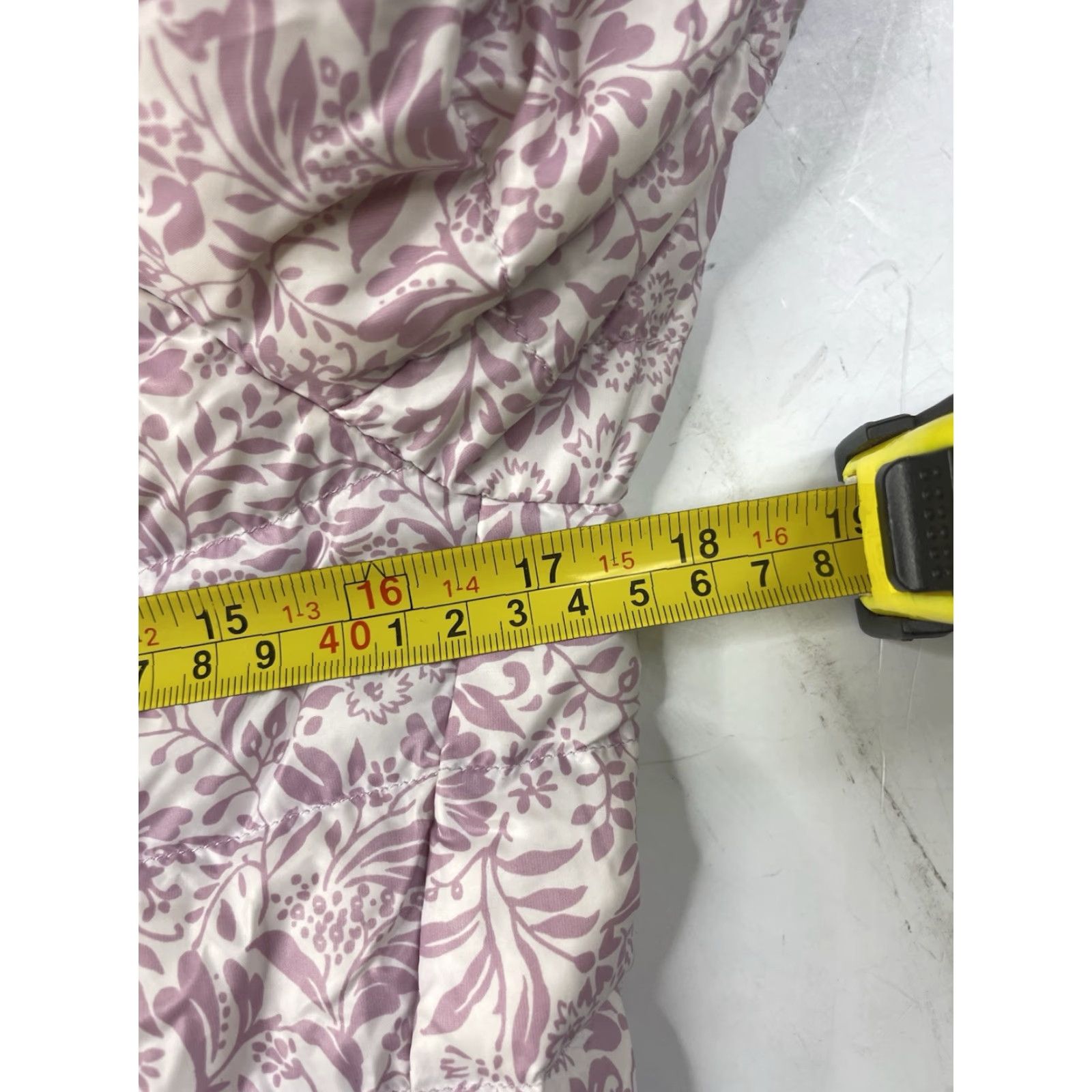 Uniqlo Uniqlo Ultra Light Womens Pink Floral Puffer Down Jacket Full Zip XS Size XS / US 0-2 / IT 36-38 - 8 Thumbnail
