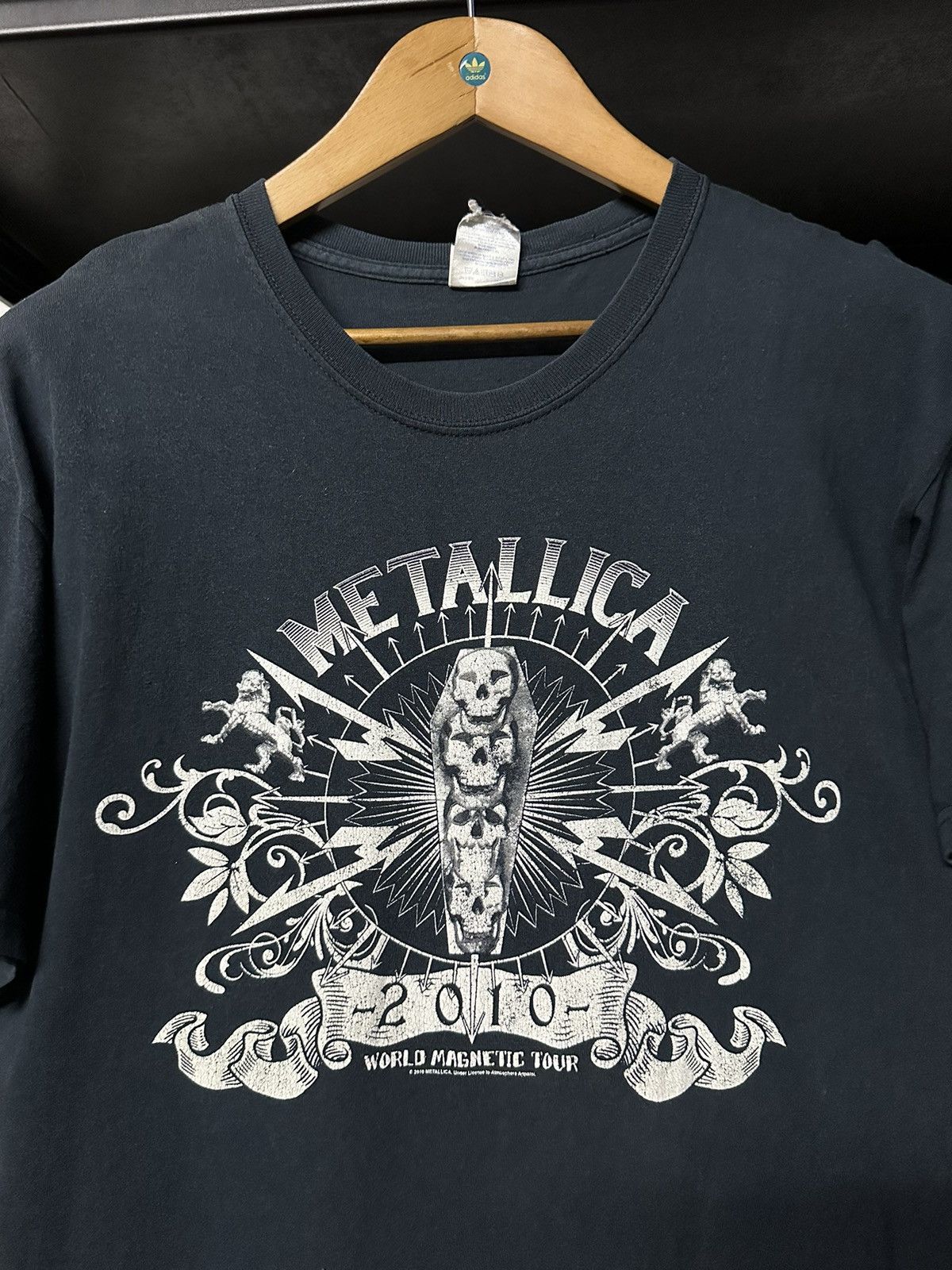 Band Tees × Vintage Vintage Metallica Magnetic Tour Faded Tee Size US L / EU 52-54 / 3 - 3 Thumbnail