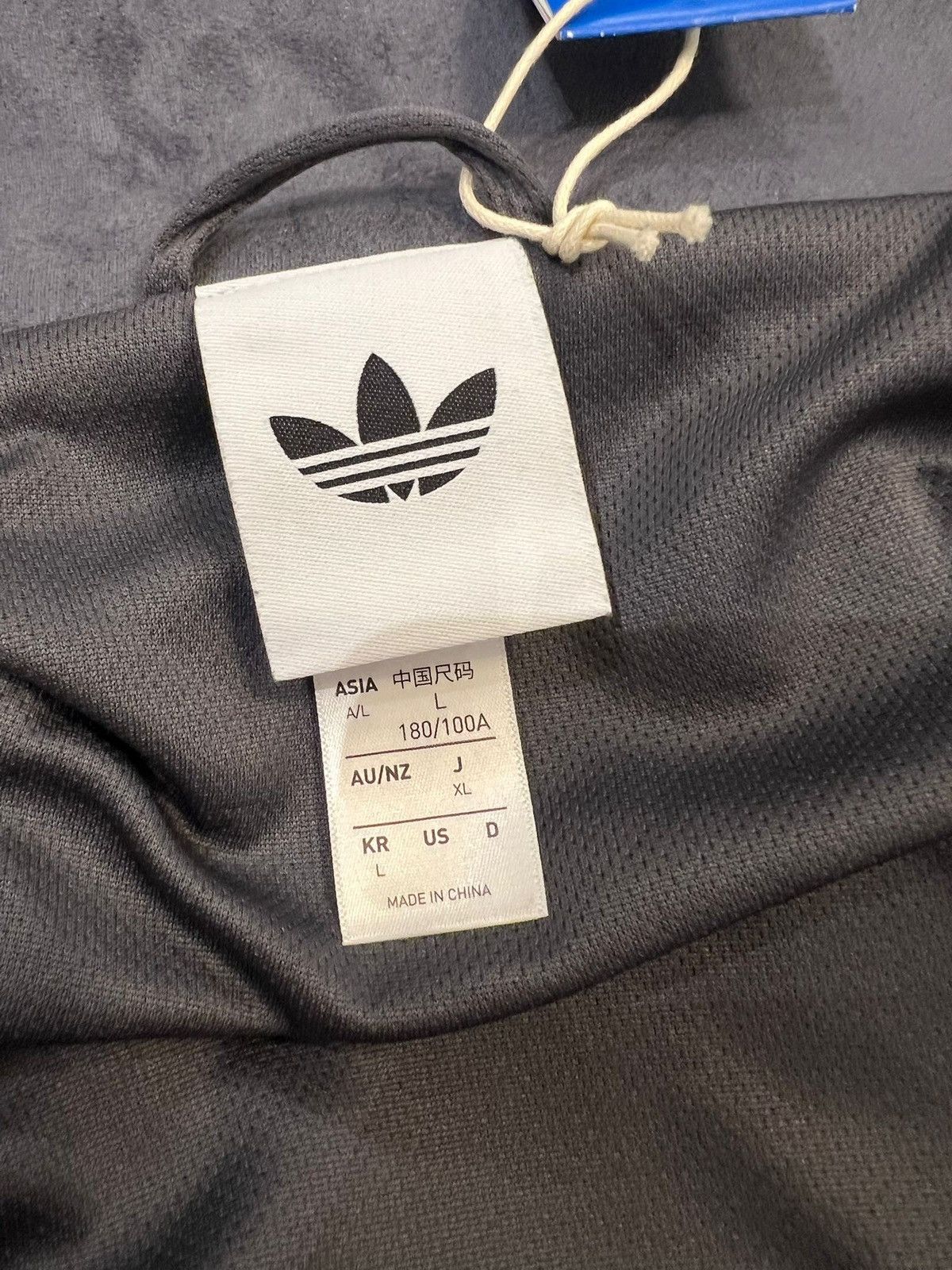 Adidas Adidas Tang Chinese New Years Jacket Size US L / EU 52-54 / 3 - 2 Thumbnail