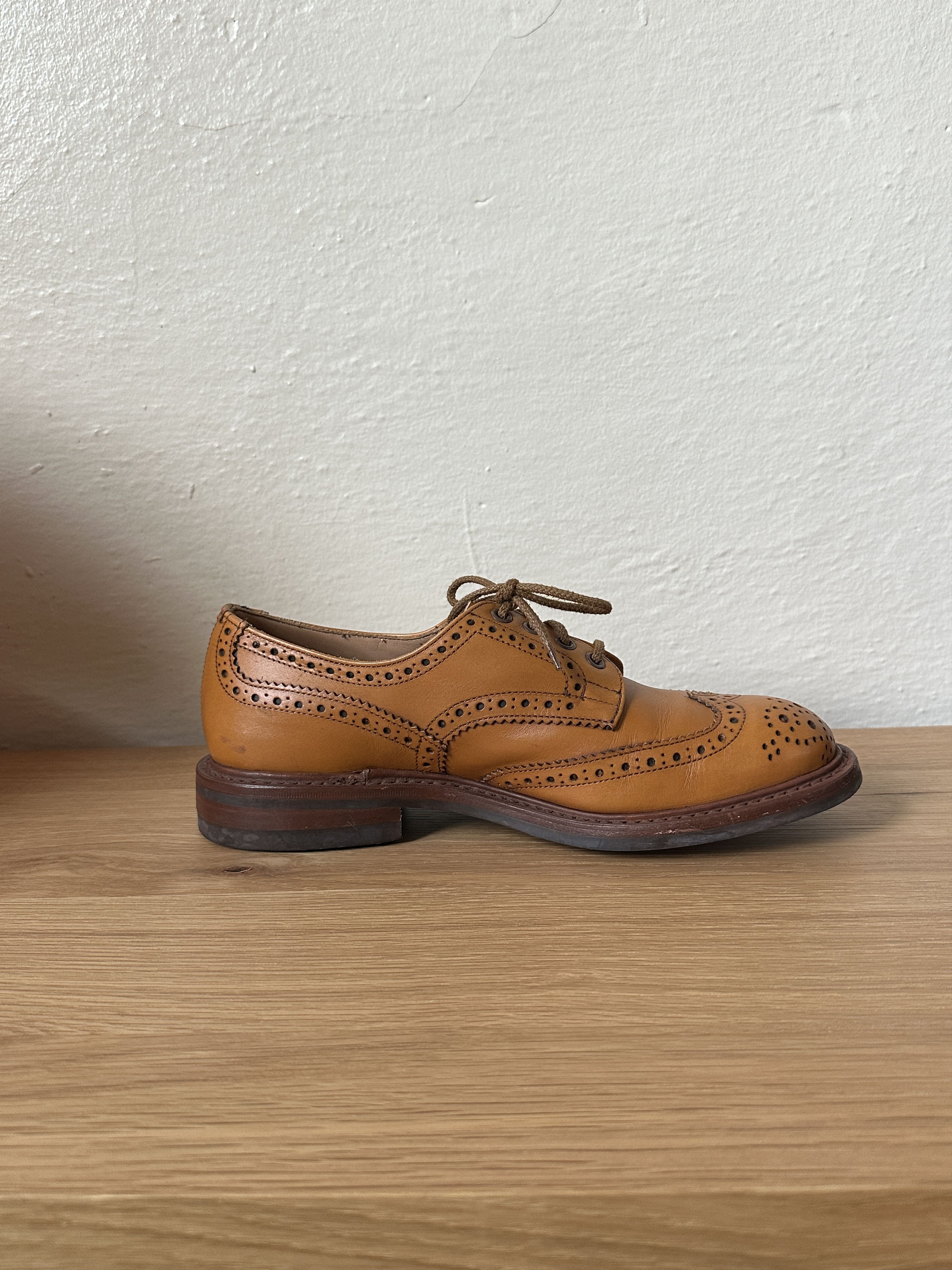 Tricker's Bourton Country Shoe in Acorn Antique Size US 9 / EU 42 - 11 Thumbnail