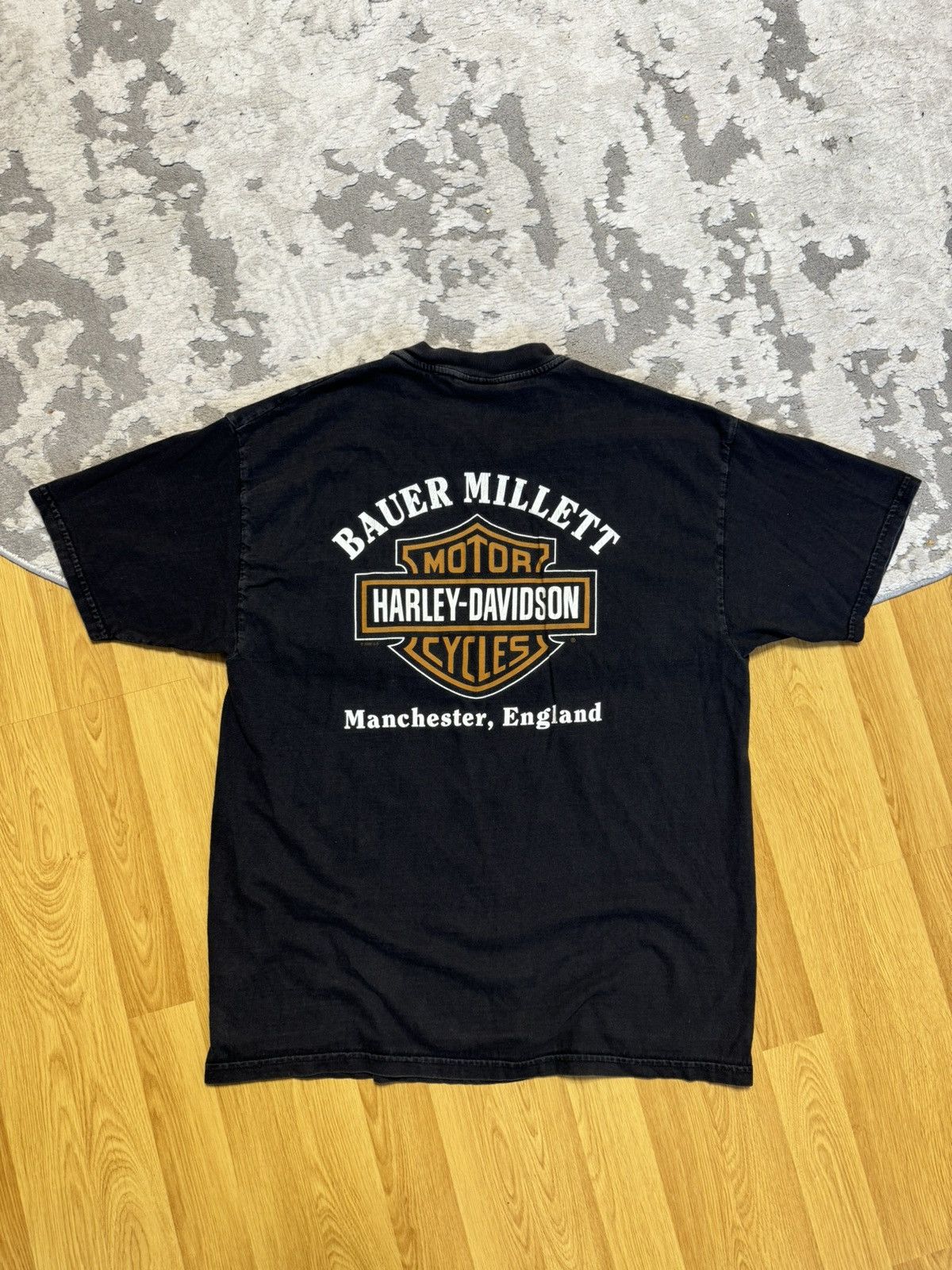 Harley Davidson × Vintage Vintage 2000 Harley Davidson Bauer Millett tee England Size US L / EU 52-54 / 3 - 2 Thumbnail
