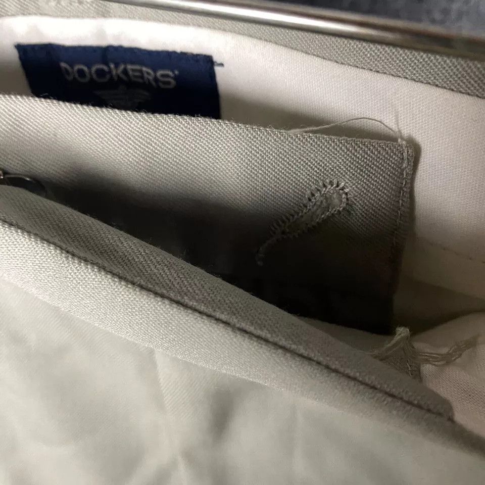 Dockers Dockers Slacks Men's 36x32 Polyester Wool Hook & Eye Adults Size US 36 / EU 52 - 2 Thumbnail