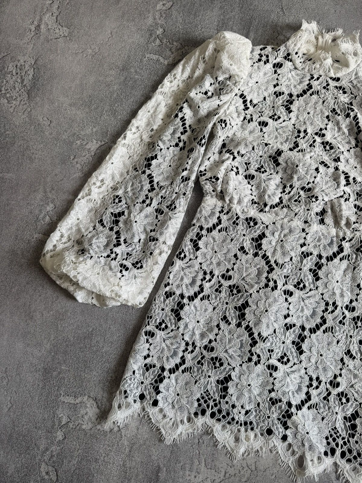 Sandro Sandro 36 white lace mini dress 👗 puff long sleeve Size XS / US 0-2 / IT 36-38 - 7 Thumbnail