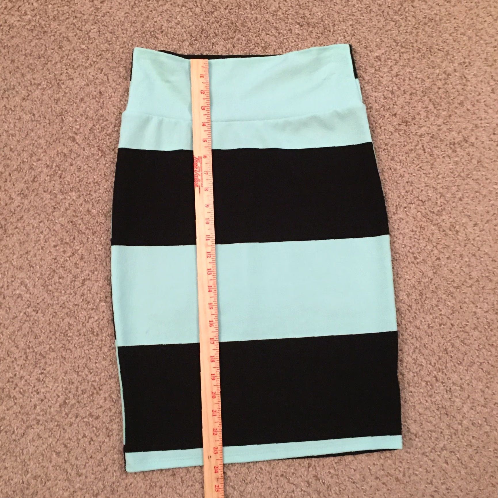 Vintage LuLaRoe Skirt Women S Black Green Striped Knee Length Pull On Casual Unlined Polyester Spandex Short Pencil" Size 28" / US 6 / IT 42 - 6 Thumbnail