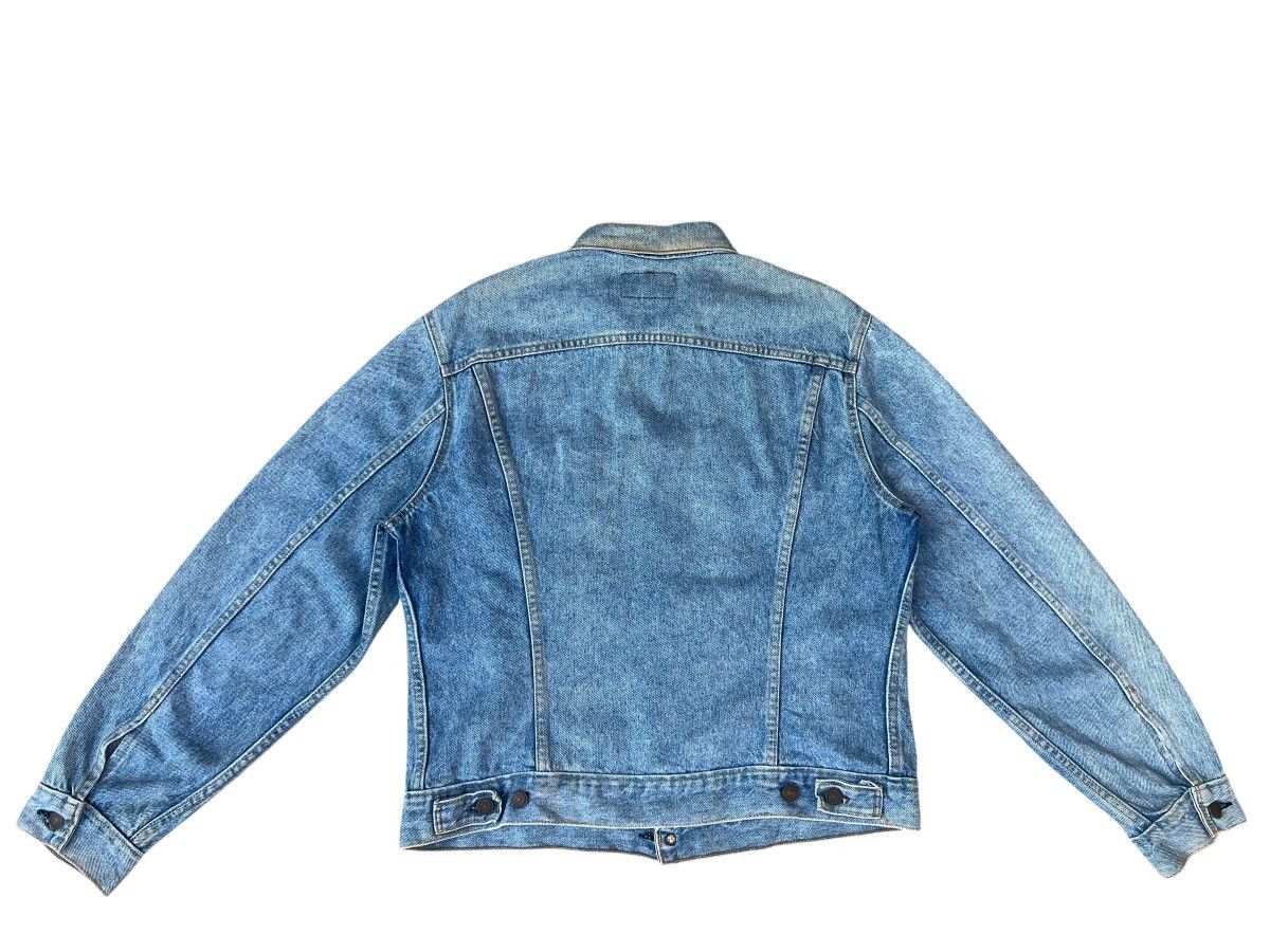Levi's Vintage 80s Levi’s 70506 Distress Fade Denim Trucker Jacket Size US L / EU 52-54 / 3 - 18 Thumbnail