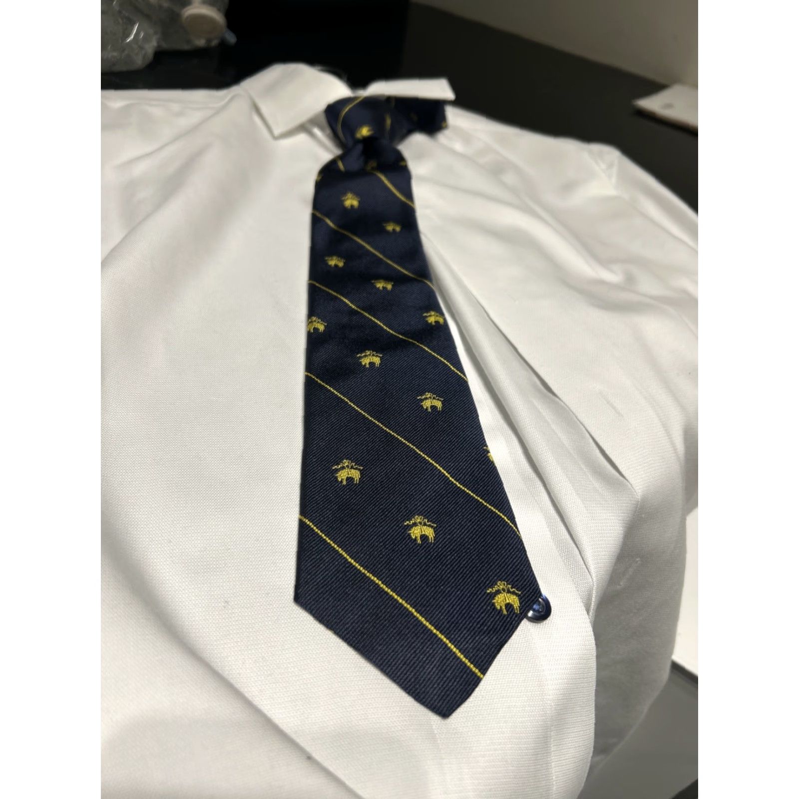 Brooks Brothers VINTAGE Brooks Brothers Tie Silk Blue Gold Sheep Made In US New W Tag Men Classic 57"-60" Silk Tie Brooks Brothers Mens Size ONE SIZE - 3 Thumbnail