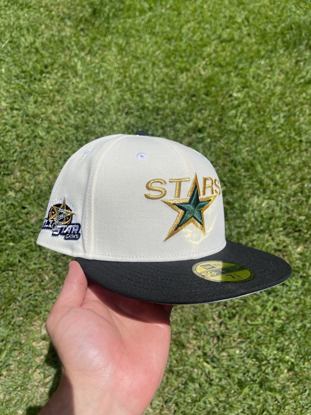 Hat Club 7 1/8 Dallas Stars White Dome 2 tone Size ONE SIZE - 1 Thumbnail