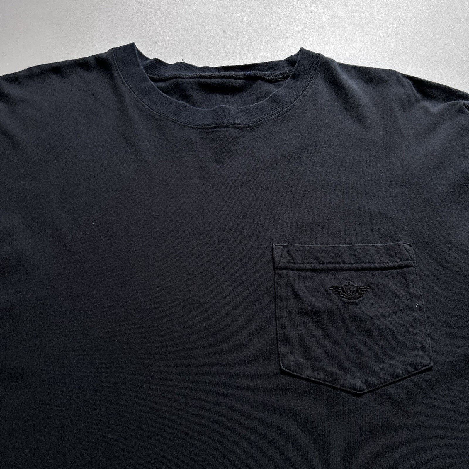 Vintage Vintage Sun Faded Black Blank Basic Pocket T Shirt XL Y2K Size US XL / EU 56 / 4 - 2 Thumbnail