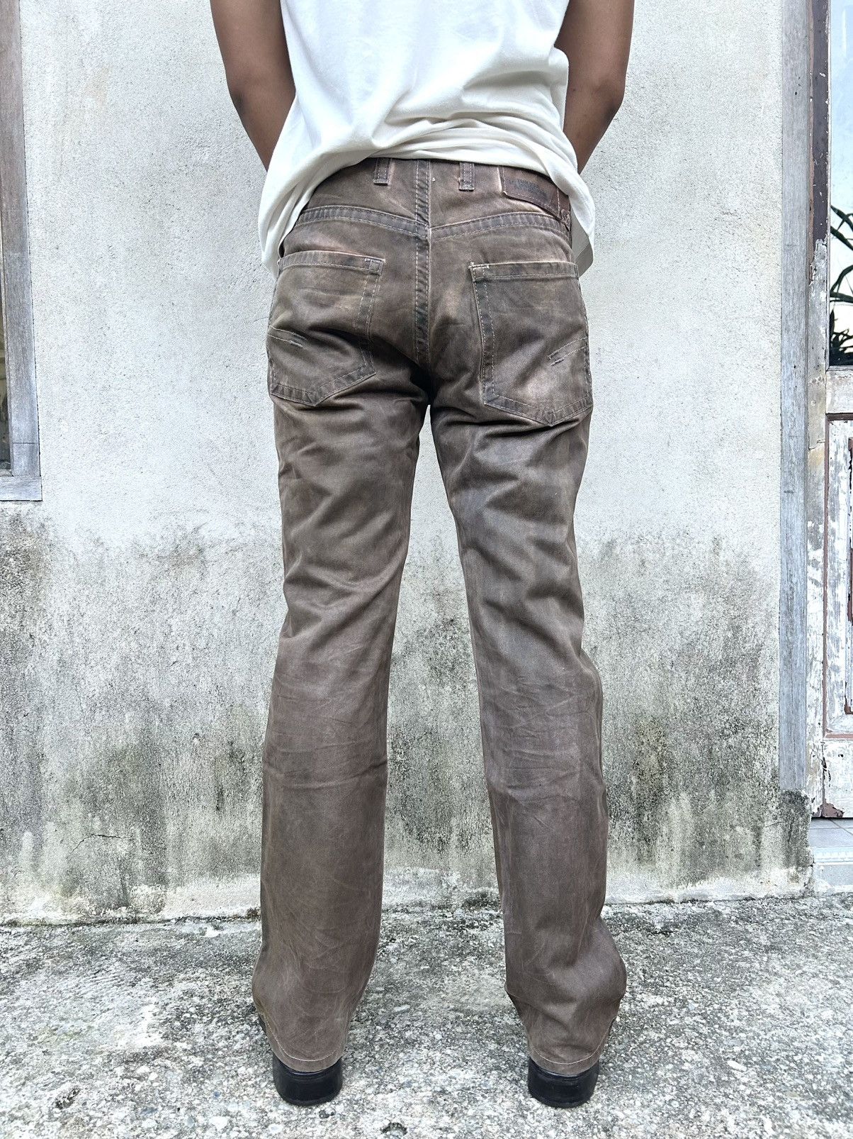 Neil Barrett Vintage Rare Neil Barrett Brown Coated Pants Size US 31 - 8 Thumbnail