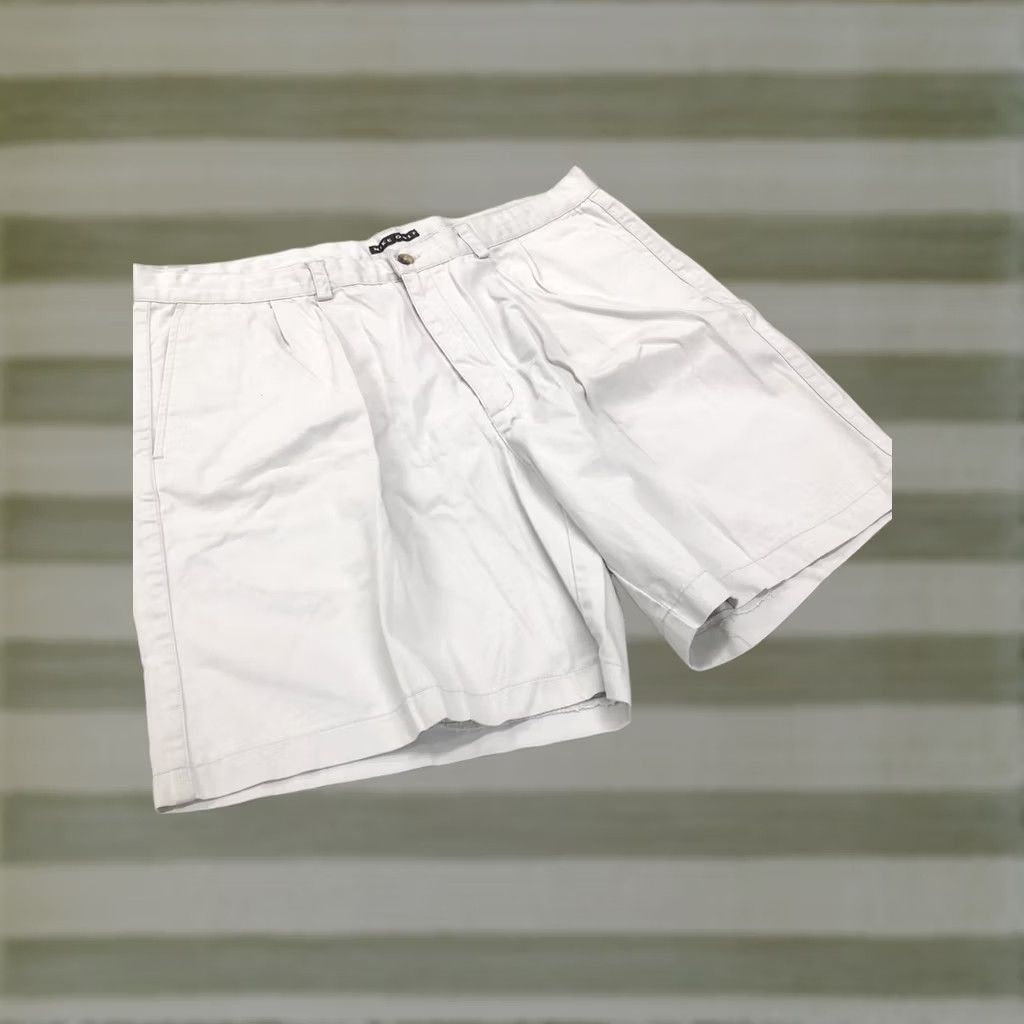 Nike VTG Nike Golf Shorts Mens 37x 7 (Tag 38) Khaki Tan Chino Pleated Short Cotton - Vintage Size US 37 - 1 Thumbnail