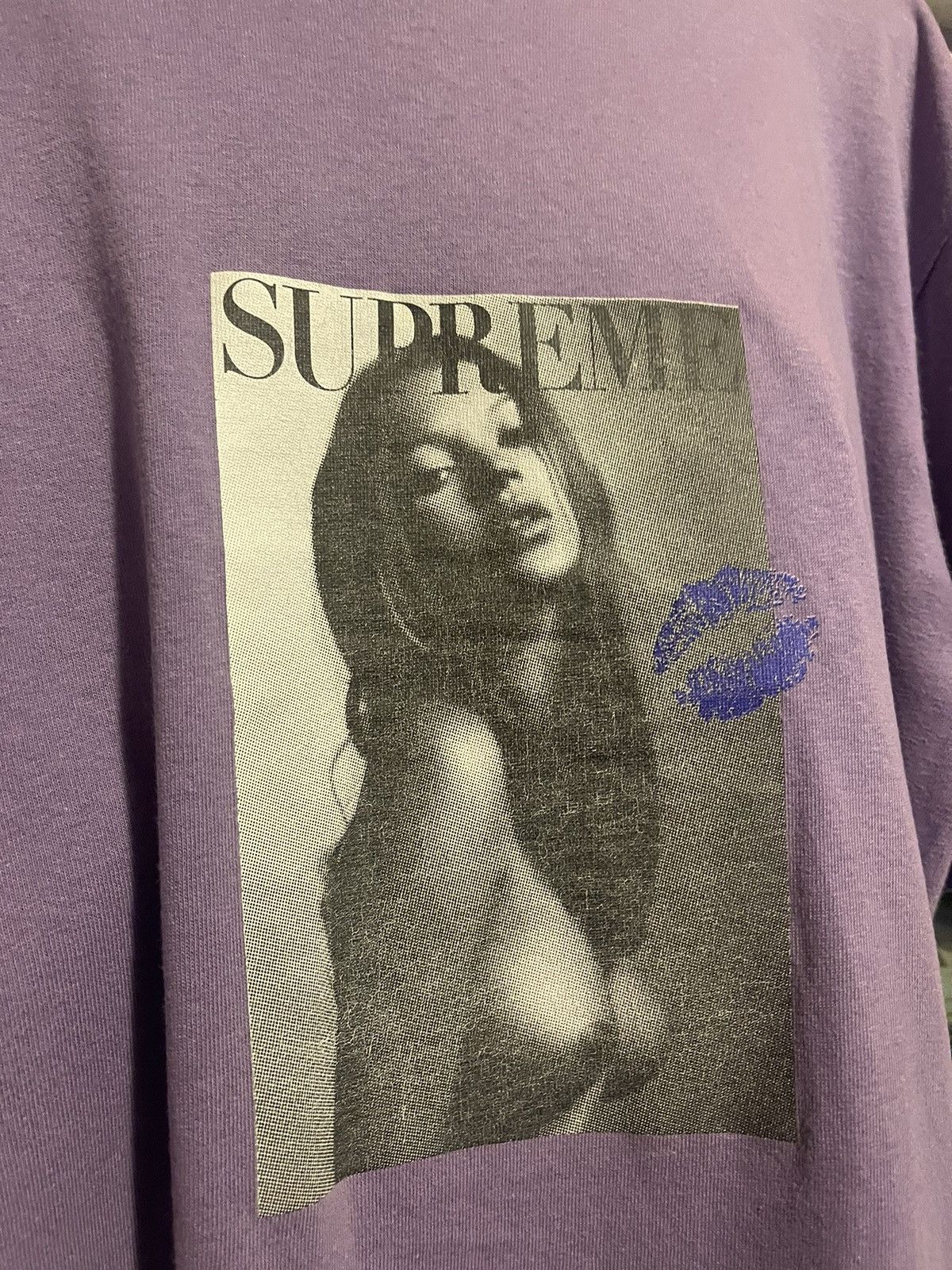 Supreme Supreme Kate Moss Kiss Tee 2006 | Grailed
