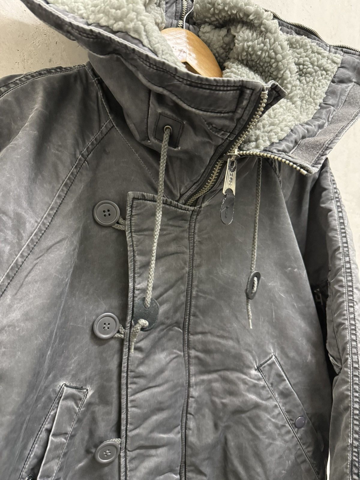 Le Grande Bleu (L.G.B.) 90s Archive N-2B Stonewashed Flight Jacket lgb style Size US L / EU 52-54 / 3 - 7 Thumbnail