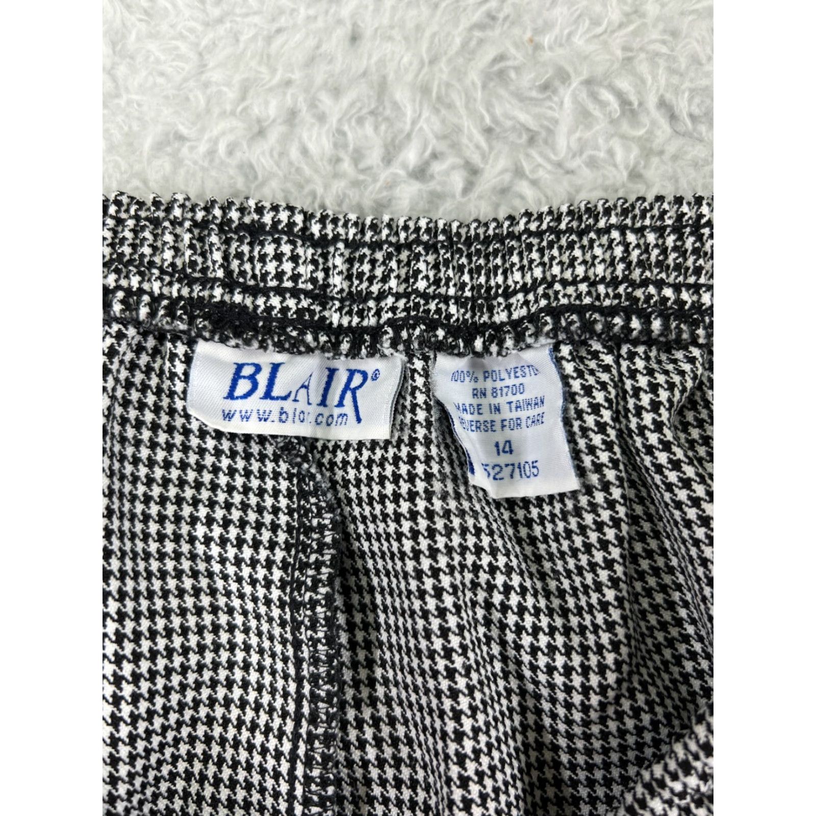 Blair VINTAGE Blair Pants Womens 14 Black Houndstooth 100% Polyester Elastic Straight Front Chino Size 36" / US 14 / IT 50 - 4 Thumbnail