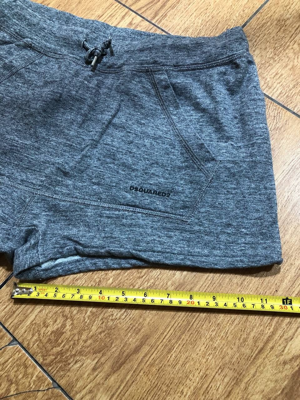 Dsquared2 Dsquared2 Sweat Shorts Luxury Cotton Girls Sports Size 28" / US 6 / IT 42 - 7 Thumbnail