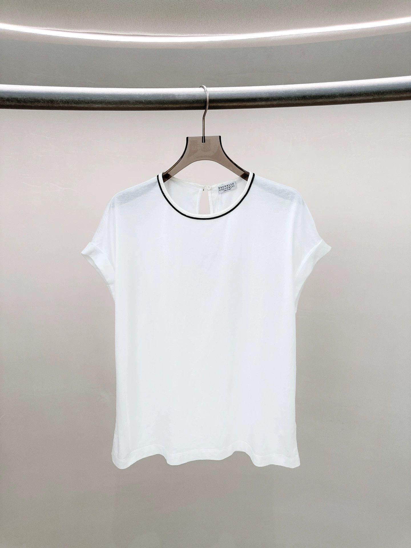Brunello Cucinelli Brunello Cucinelli White Beaded T-shirt Size S Size S / US 4 / IT 40 - 1 Thumbnail