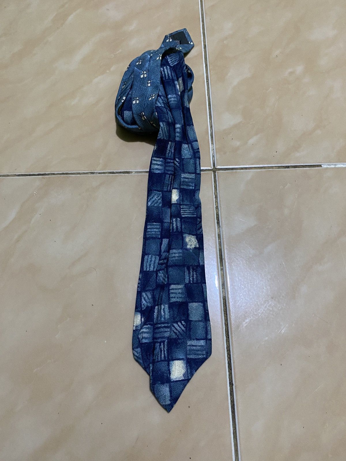 Courreges Necktie vintage courreges Size ONE SIZE - 2 Thumbnail