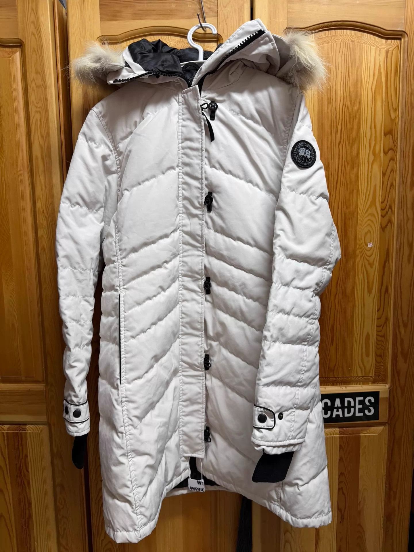Canada Goose Canada Goose Lorette Women's Silver Mid L Slim Down Jacket Size L / US 10 / IT 46 - 1 Thumbnail