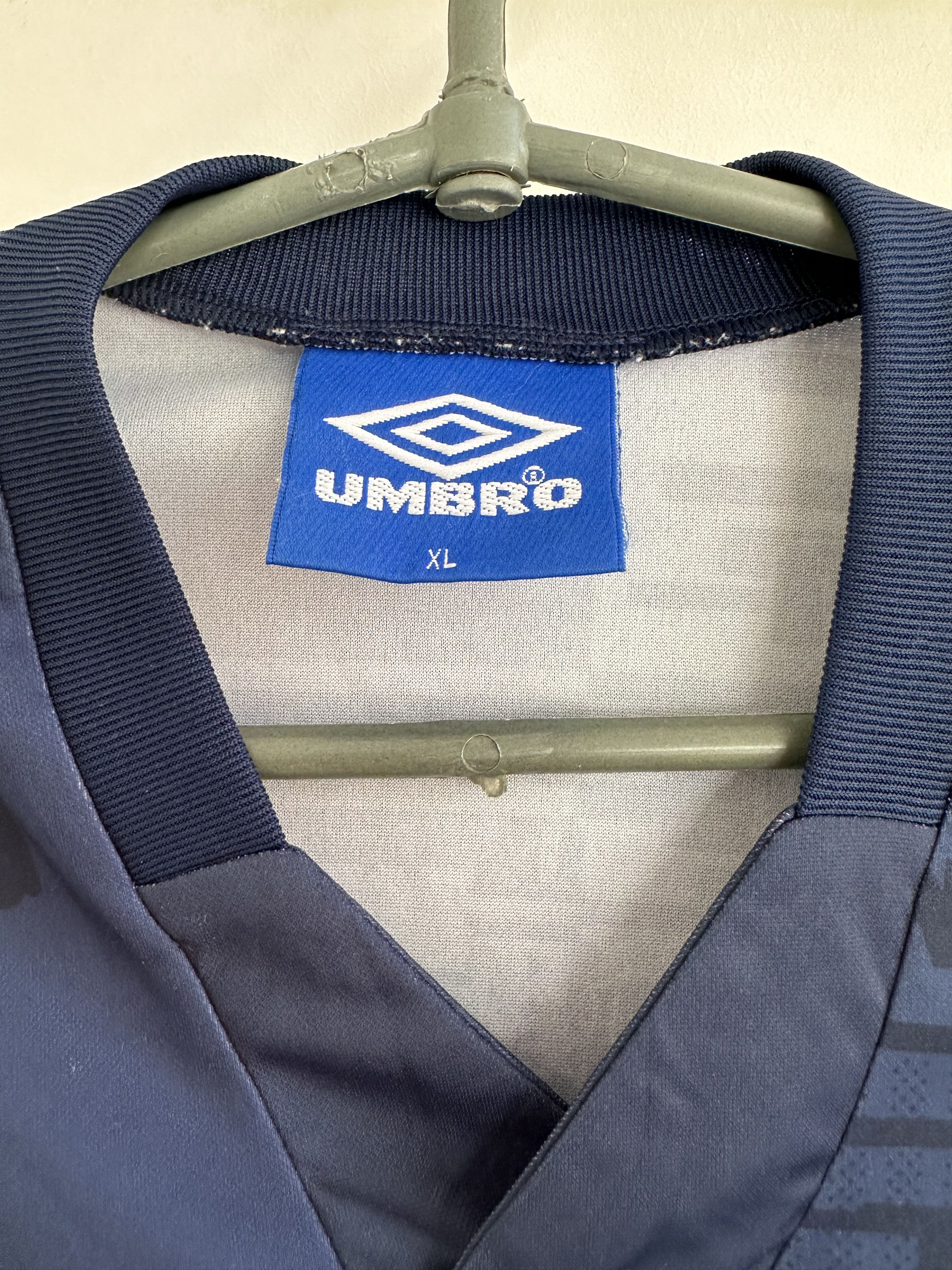 Umbro × Vintage Umbro vintage Soccer Jersey Size US XL / EU 56 / 4 - 4 Thumbnail