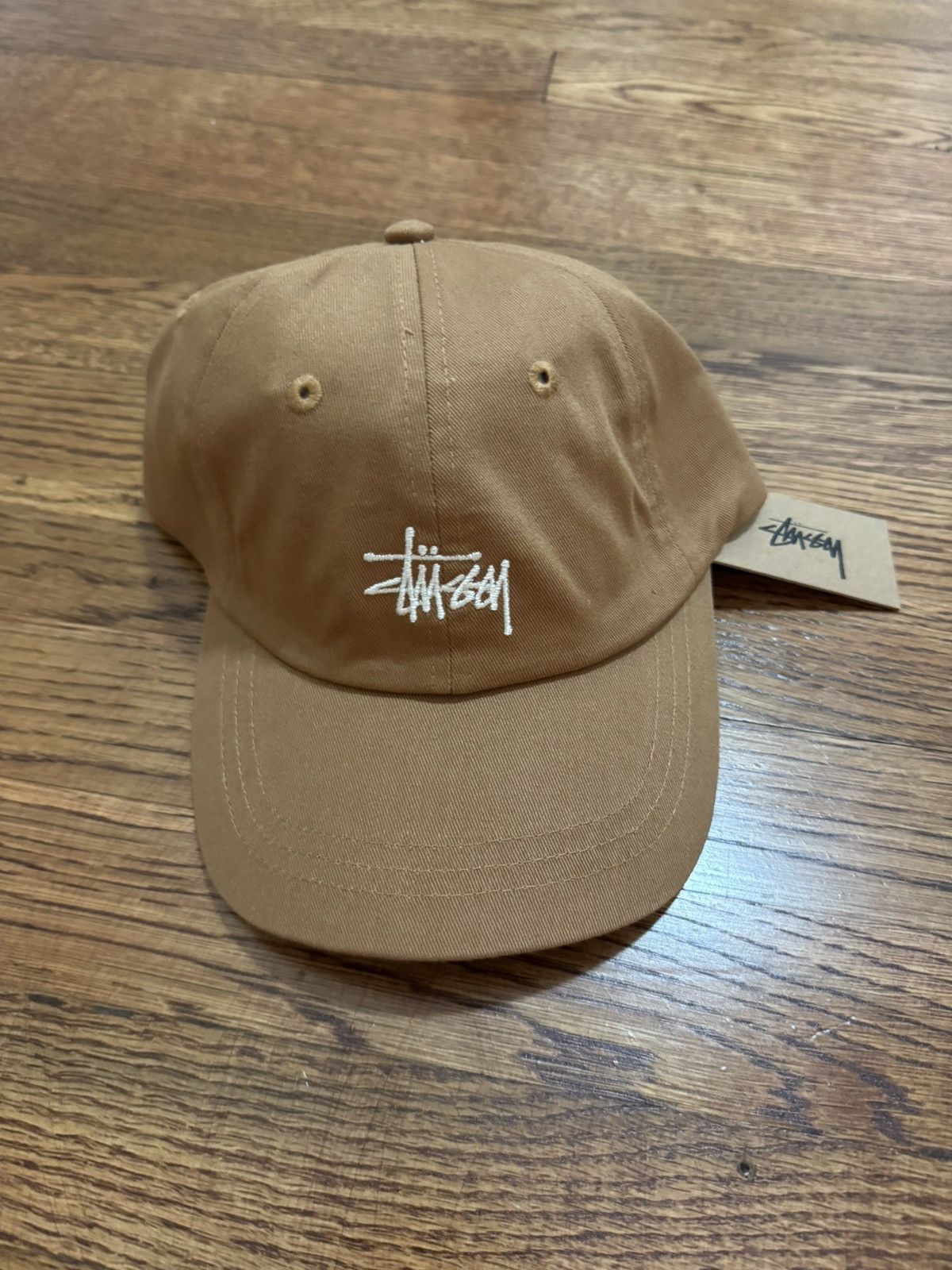 STUSSY STOCK LOW PRO CAP KHAKI 131982 BASEBALL HAT MENS