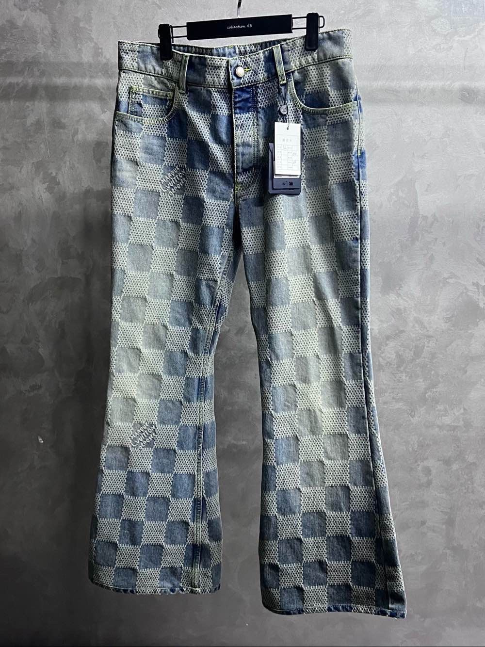Louis Vuitton Louis Vuitton Damier Pattern Denim Jeans Size 32 Size US 32 / EU 48 - 1 Thumbnail