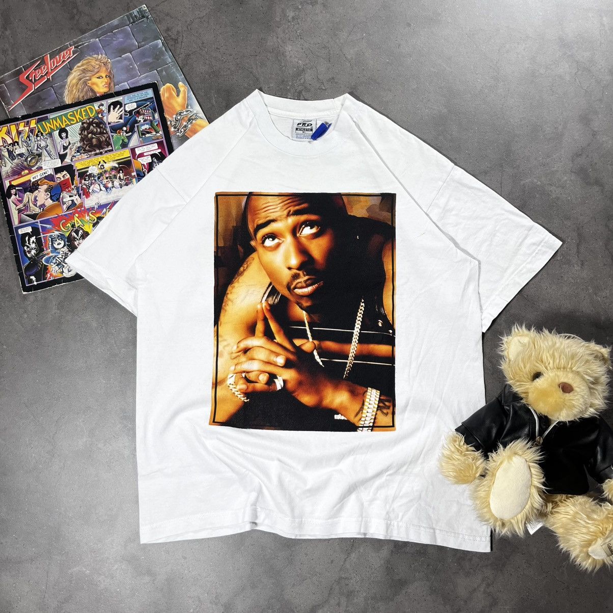 Rap Tees Tupac Skahur 2PAC 90s Vintage Rap HipHop Oversize Tee Tshirt Size US XL / EU 56 / 4 - 2 Thumbnail
