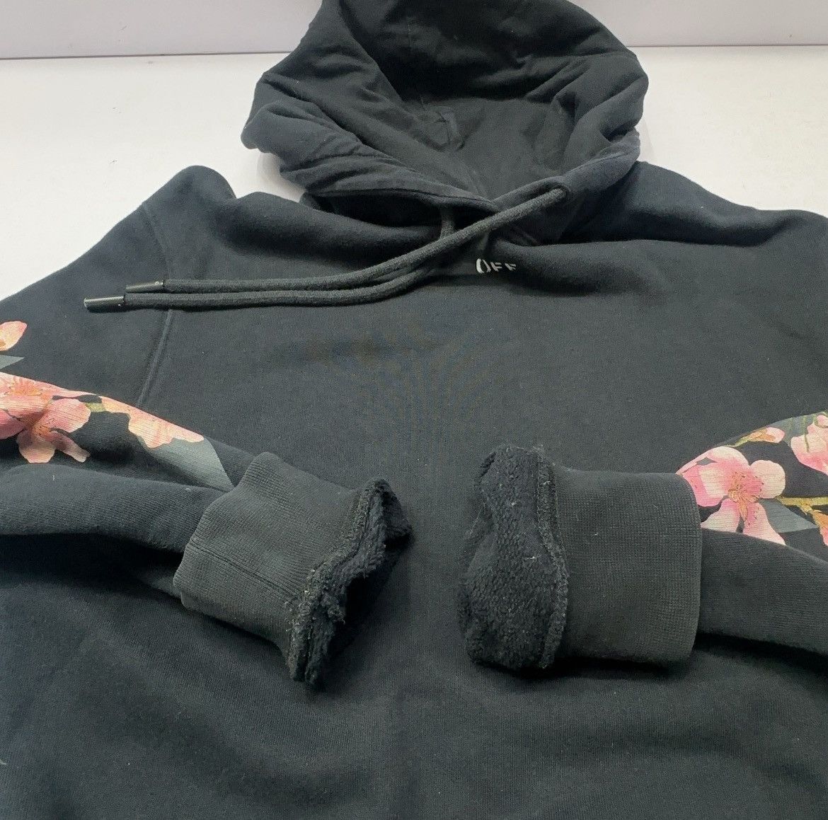 Off-White Off-White Global Warming Sakura Flower Hoodie Size XXS / US 00 / IT 34 - 10 Thumbnail