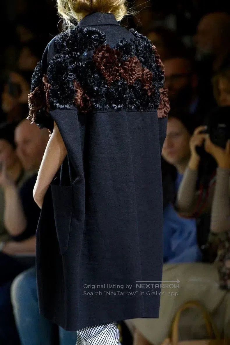 Dries Van Noten Dries Van Noten Sequin Floral Coat. Size US M / EU 48-50 / 2 - 7 Thumbnail