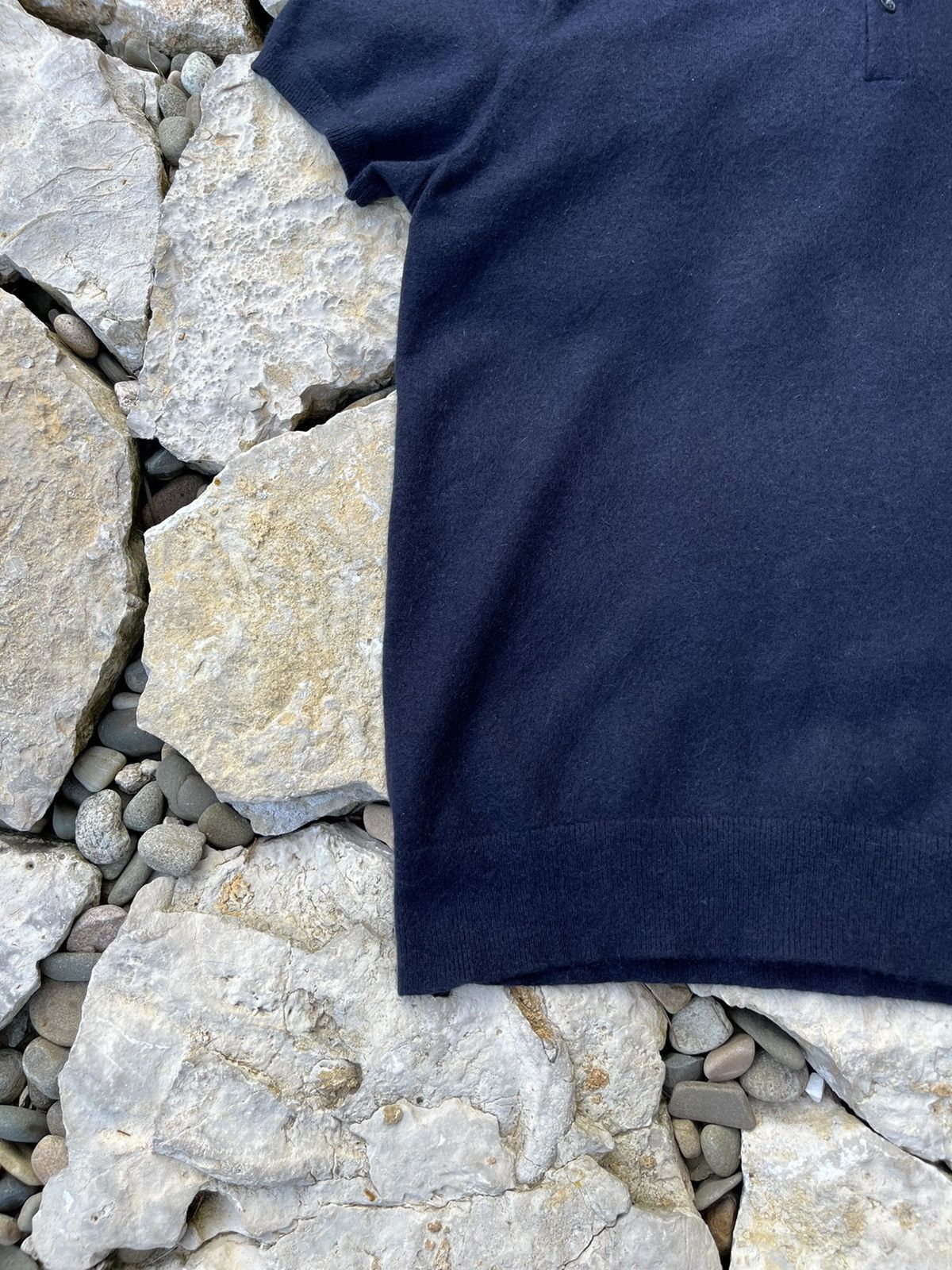 Club Monaco Club Monaco 100% Italian cashmere knit polo tee sweater Size US M / EU 48-50 / 2 - 12 Thumbnail