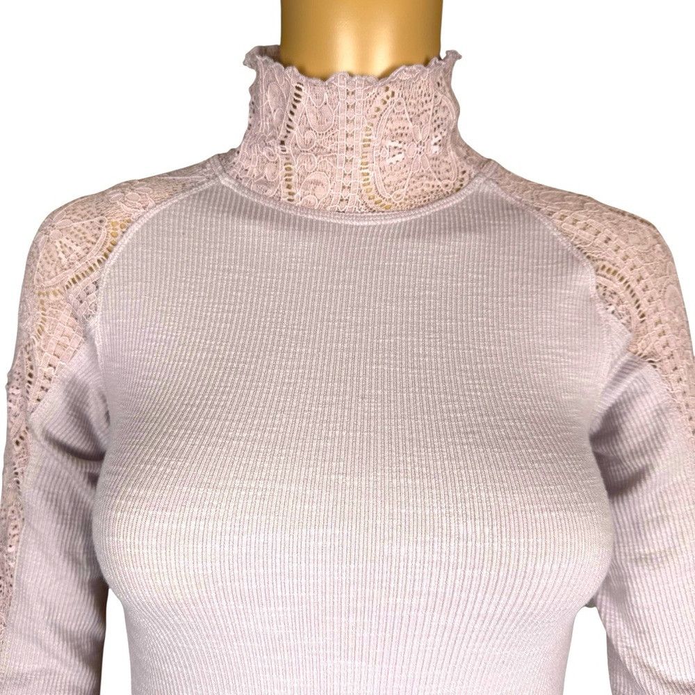 Free People NWT New Free People Freddie Lace Rib Turtleneck Mauve Lilac Size XS / US 0-2 / IT 36-38 - 2 Thumbnail