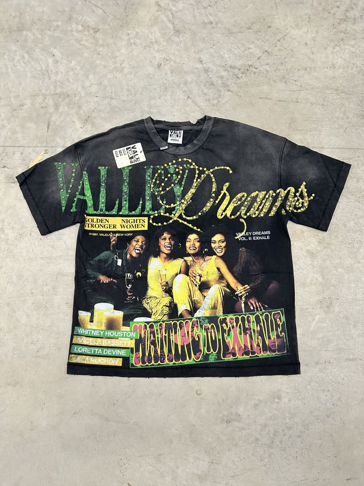 Vale Vale Forever Valley Dreams Grey Sade HK Tour Tee Size