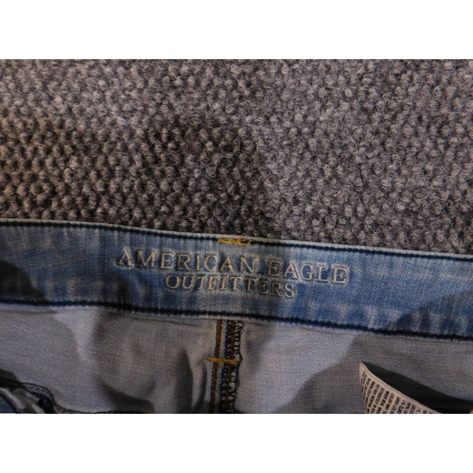 Vintage VINTAGE? No. American Eagle Jeans Womens 8 Blue Hi-Rise Jegging Crop Distressed Super Stretch Pockets Zip Fly Size 30" / US 8 / IT 44 - 3 Thumbnail