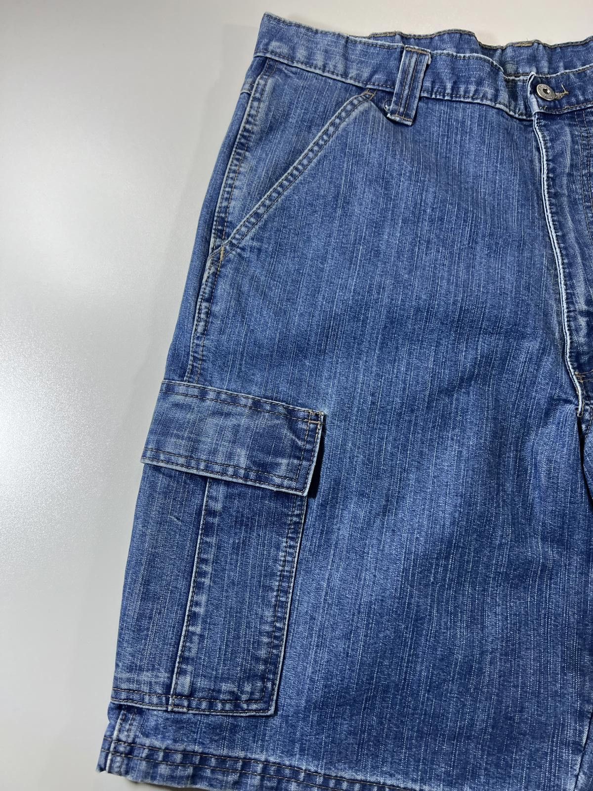 Wrangler Wrangler vintage Blue Denim Cargo Shorts 34 Size US 34 / EU 50 - 3 Thumbnail