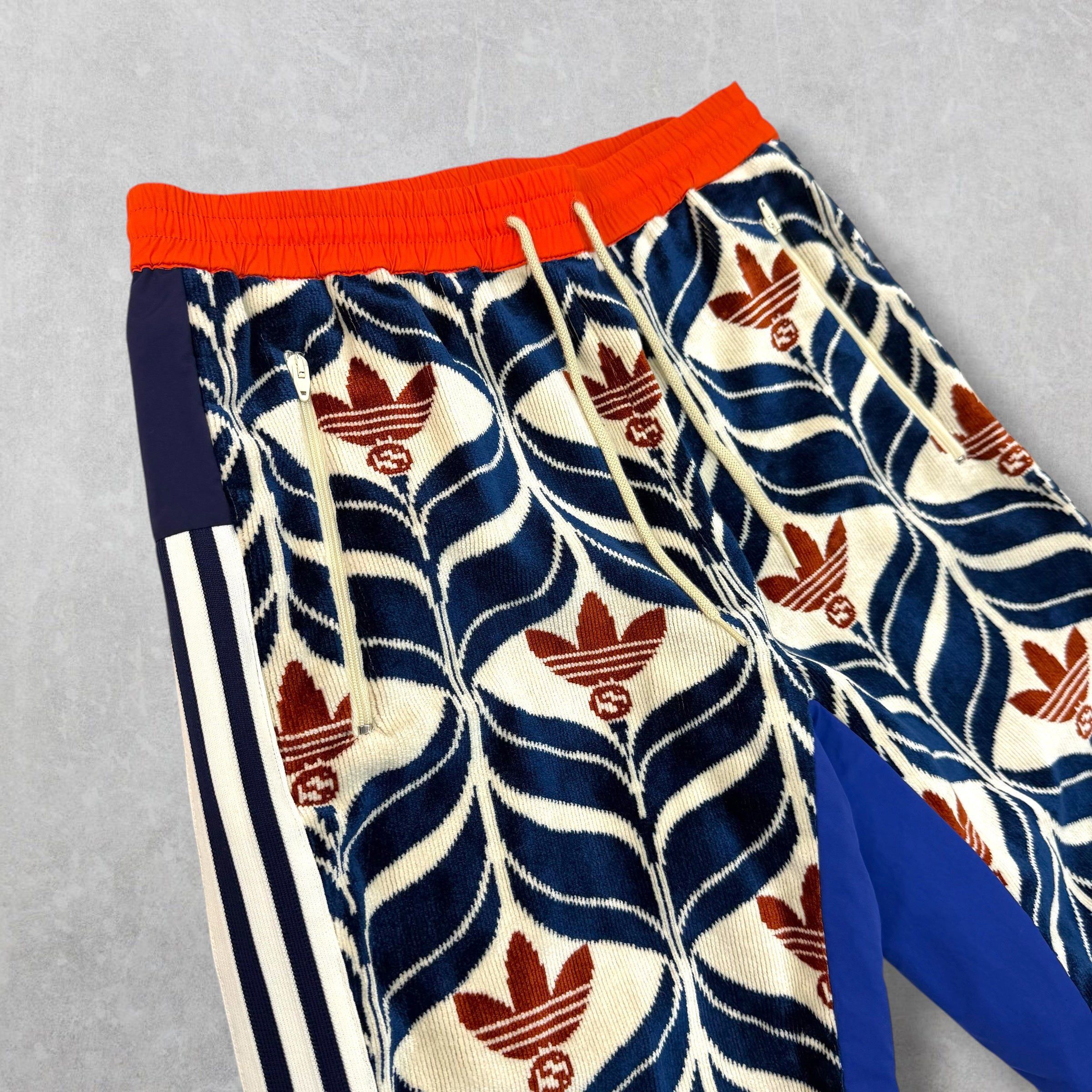 Gucci Gucci x Adidas Interlocking G Trefoil Pants 44 (XS) Size US 28 / EU 44 - 4 Thumbnail
