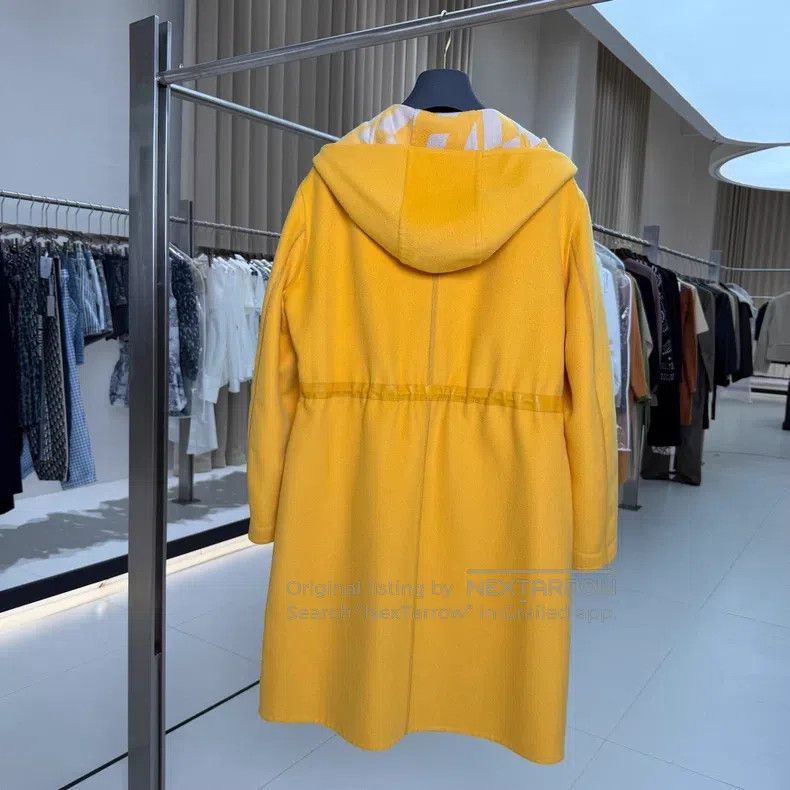 Hermes Hermes Bright Yellow Adjustable Waist Cashmere Wool Coat Size XS / US 0-2 / IT 36-38 - 2 Thumbnail