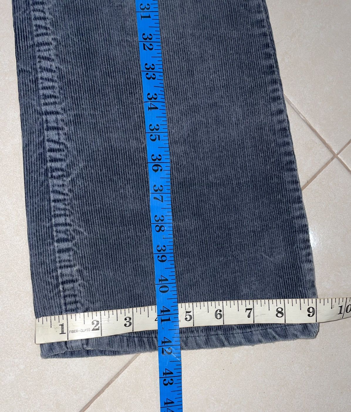 Levi's × Levi's Vintage Clothing Vintage Levi’s 80s Boot Cut Corduroy Pants Size US 30 / EU 46 - 15 Thumbnail