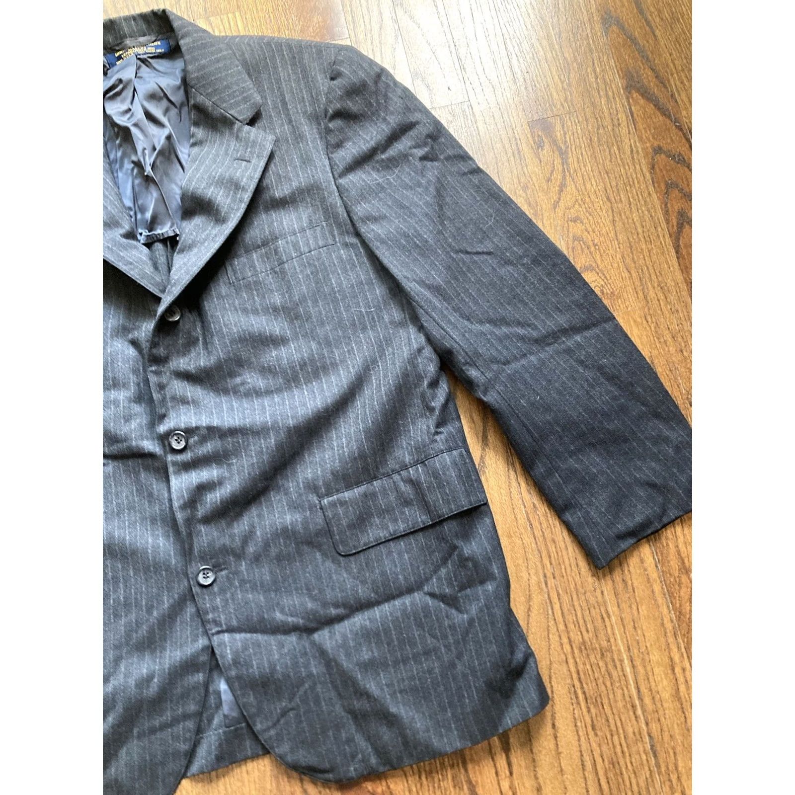 Brooks Brothers VINTAGE Brooks Brothers Blazer Mens 42 Gray Pinstripe Wool Tweed Herringbone Size 42R - 3 Thumbnail