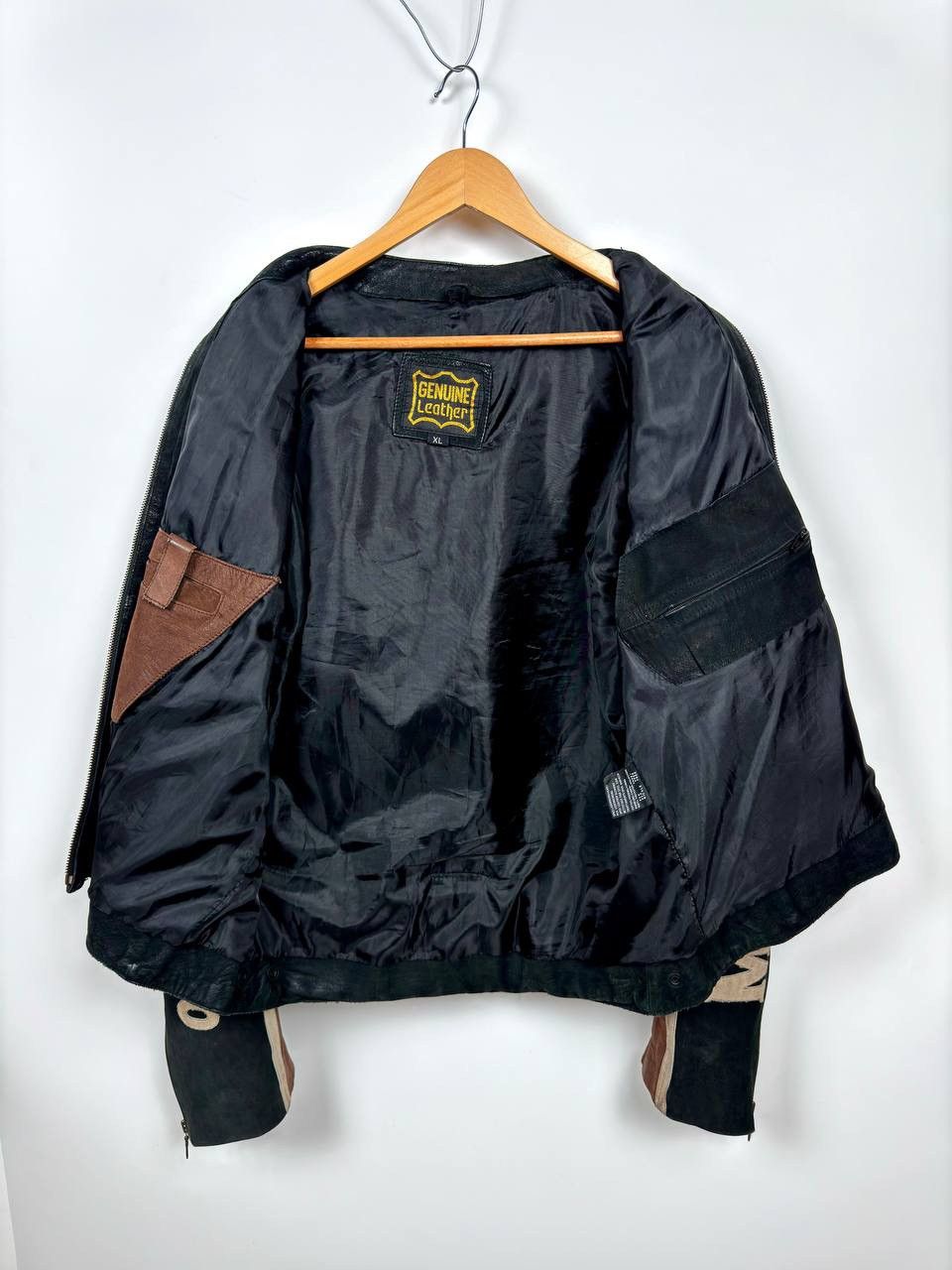 Marlboro × Vintage Vintage Marlboro Racing Leather Jacket Size US XL / EU 56 / 4 - 3 Thumbnail