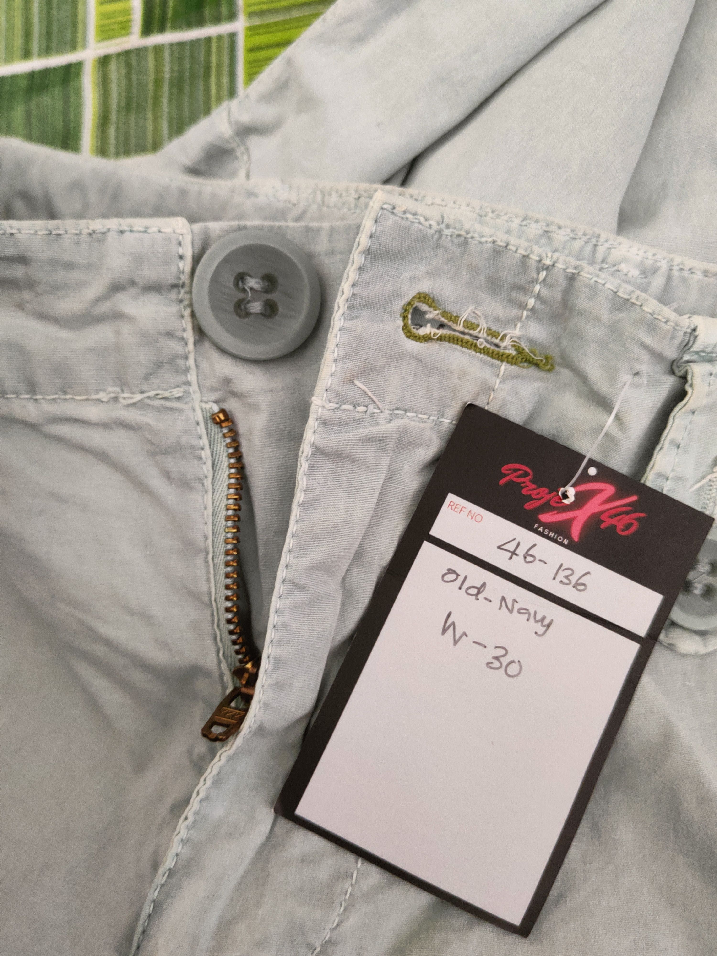 Old Navy DL Old Navy Light Green Multipocket Cargo Pants #46-136 Size 28" / US 6 / IT 42 - 14 Thumbnail