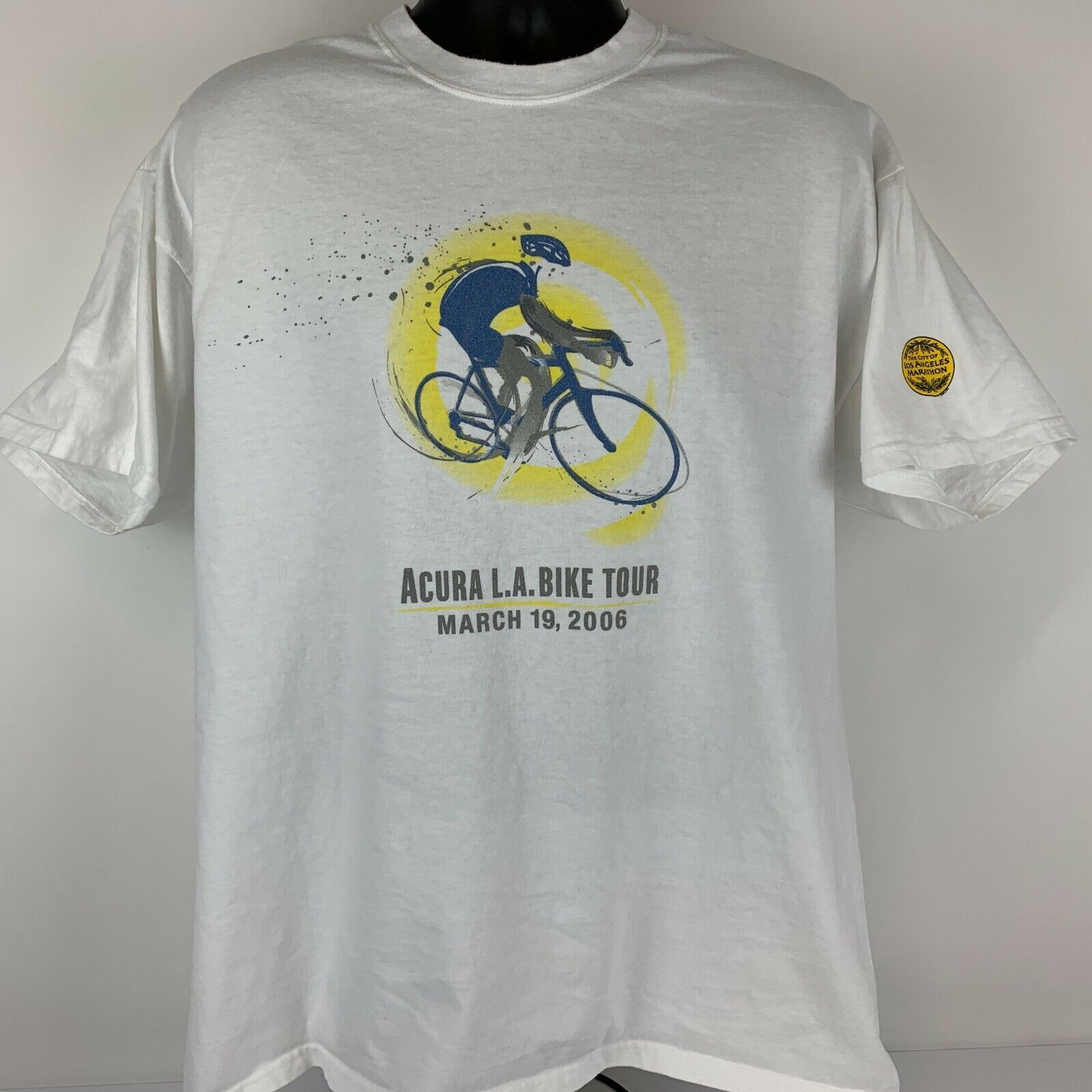 Vintage Vintage Y2Ks Acura LA Bike Tour T Shirt White XL X-Large Size US XL / EU 56 / 4 - 2 Thumbnail