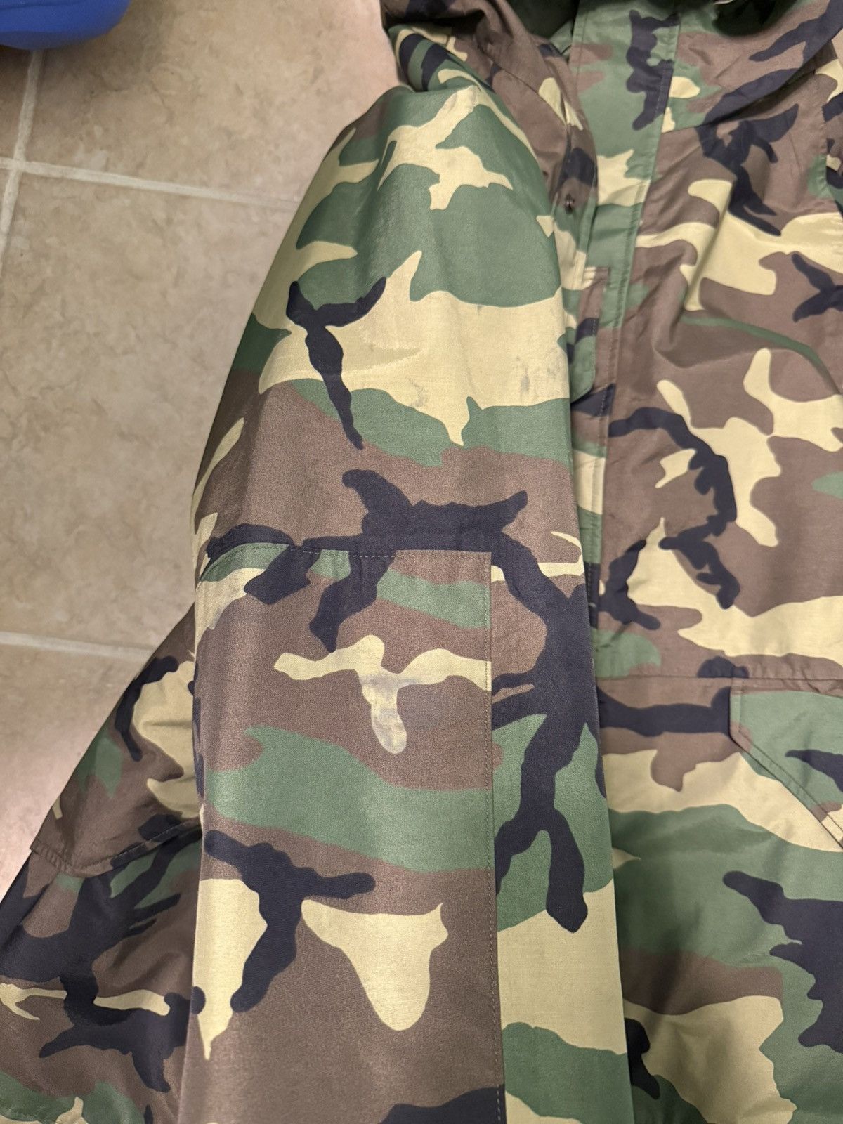 Other USGI Cold Wet Weather Woodland Camo ECWCS Parka XL Long Size US XL / EU 56 / 4 - 13 Thumbnail