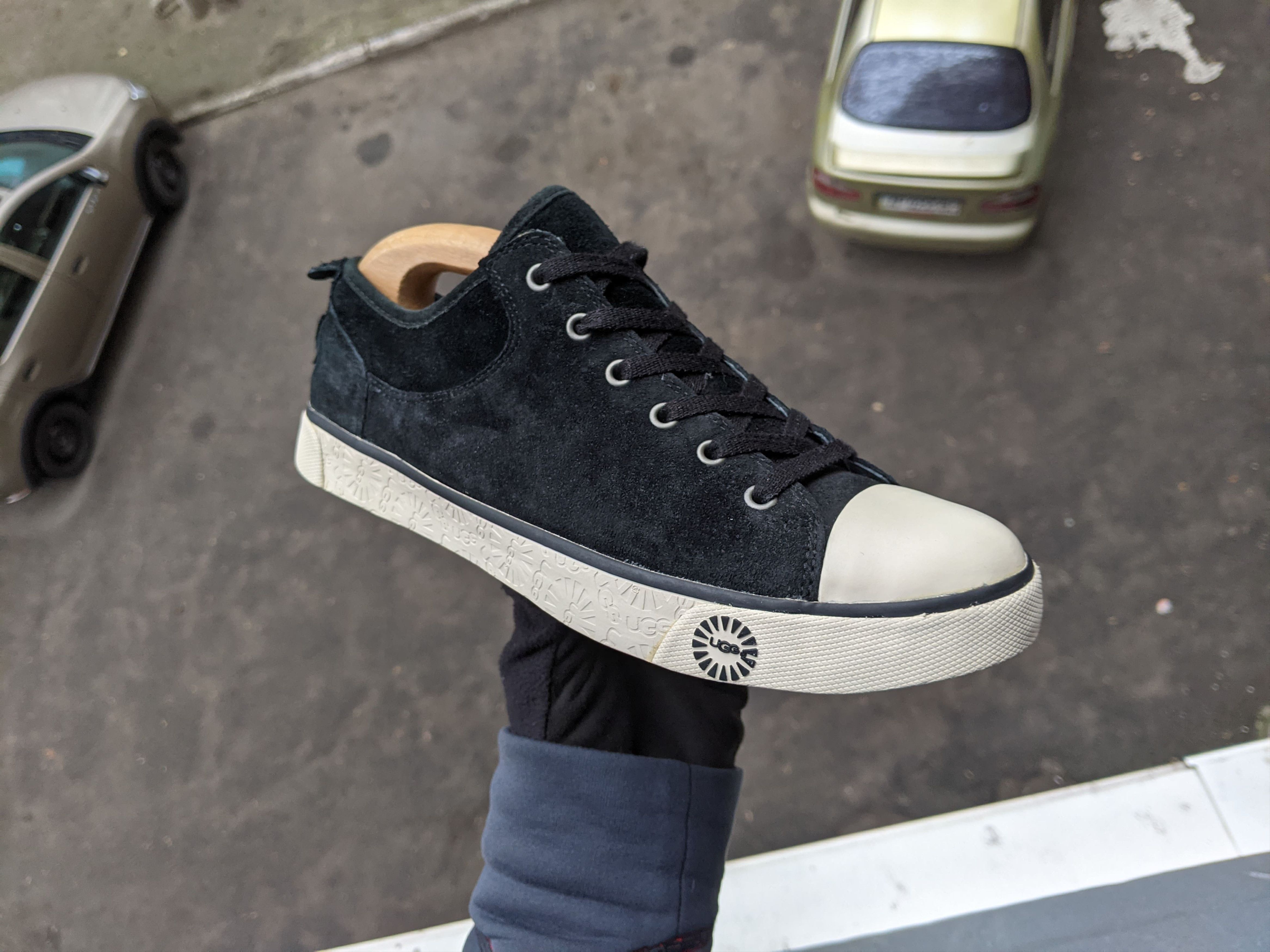 Ugg UGG Australia Evera Womans Sneakers Converse DC Shoes Vans Size US 8 / IT 38 - 6 Thumbnail