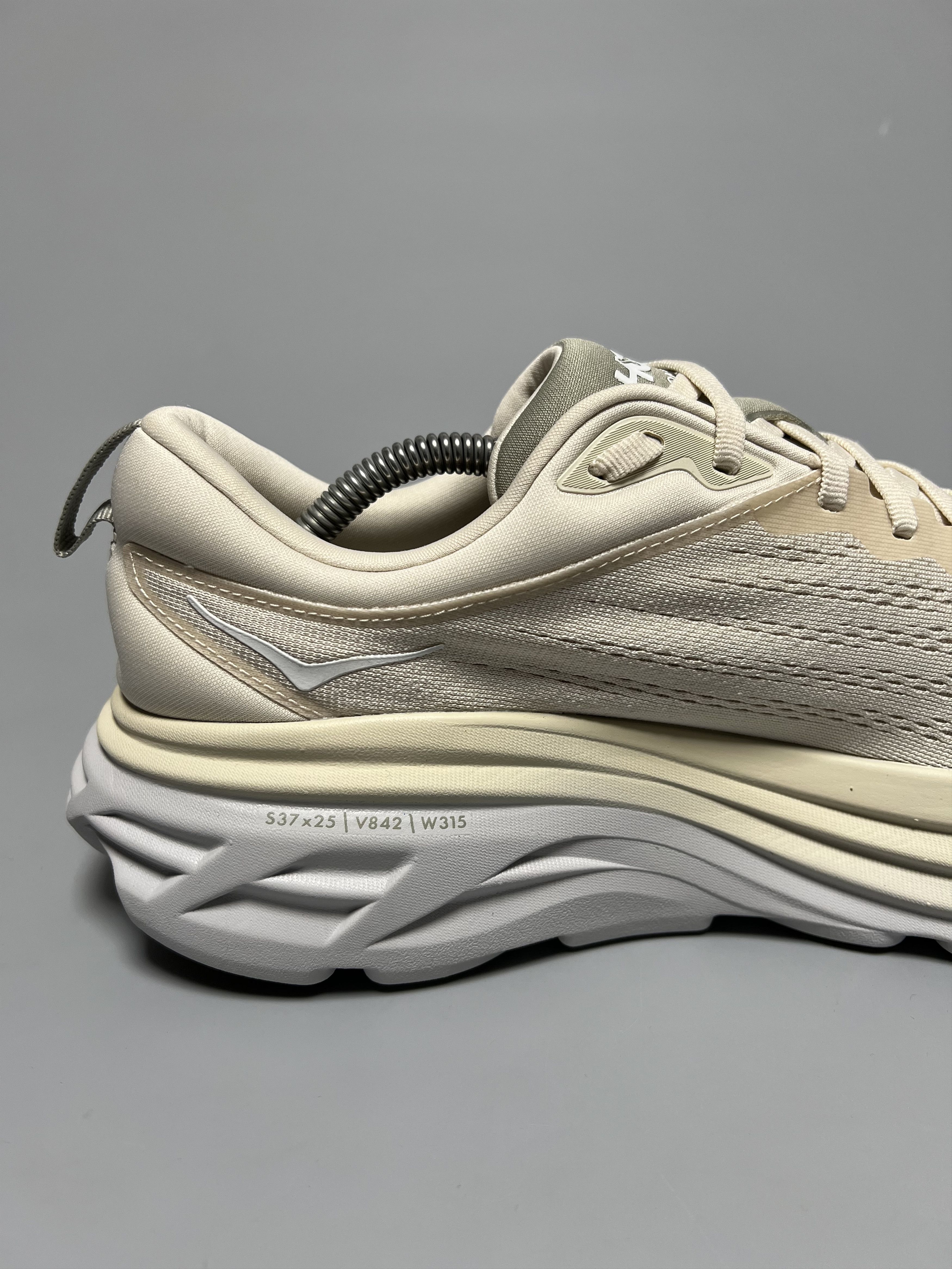 Hoka 9D Hoka One One Bondi 8 Running Shoes Walking Gym Size US 9 / EU 42 - 6 Thumbnail