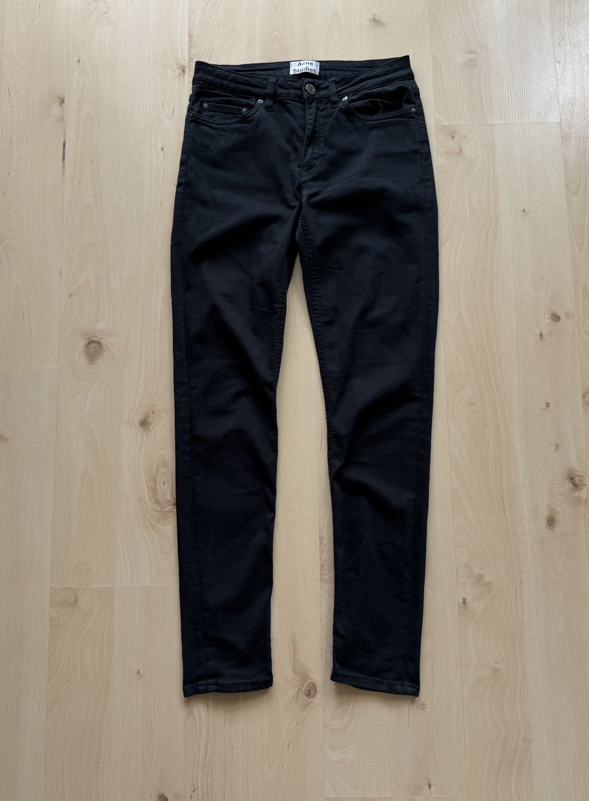 Acne Studios Acne Studios Skin 5 Black slim fit jeans Size 26" / US 2 / IT 38 - 1 Thumbnail