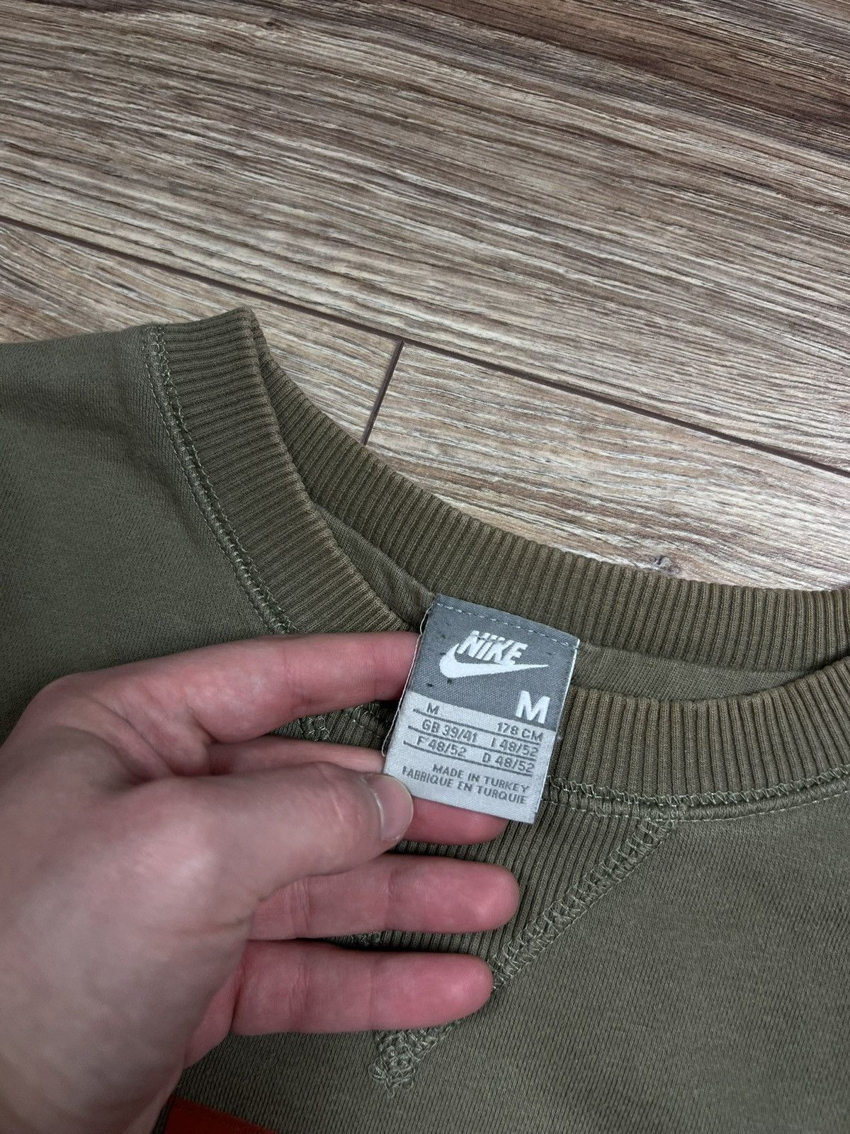 Nike 00s Nike Big Logo Vintage Y2K Oversized Retro Sweatshirt Size US M / EU 48-50 / 2 - 6 Thumbnail