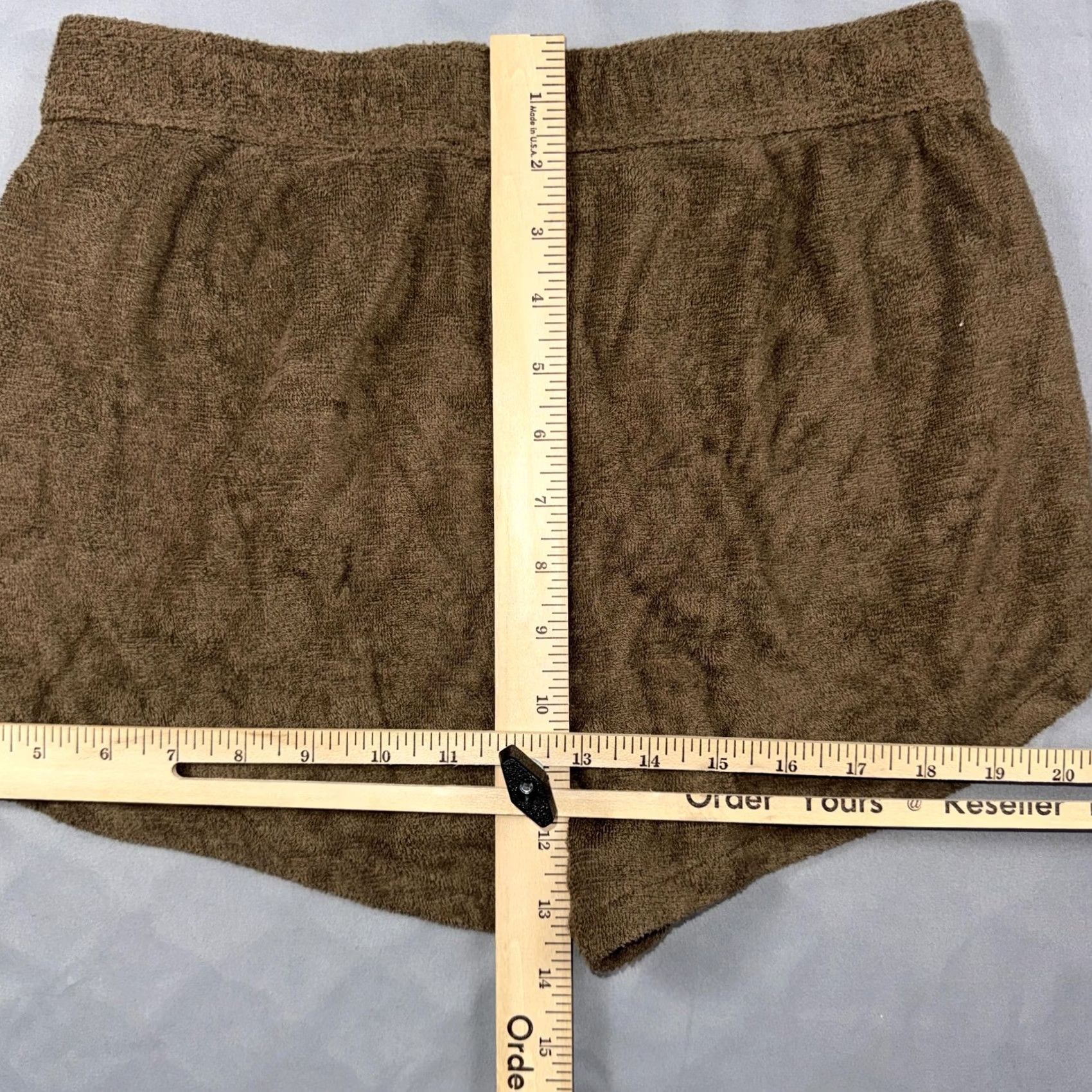 Outerknown VINTAGE? No. Outerknown Shorts Women S Brown Terry Cloth Elastic Waist Logo Embroidered Casual Summer Sweat Shorts Size 28" / US 6 / IT 42 - 7 Thumbnail