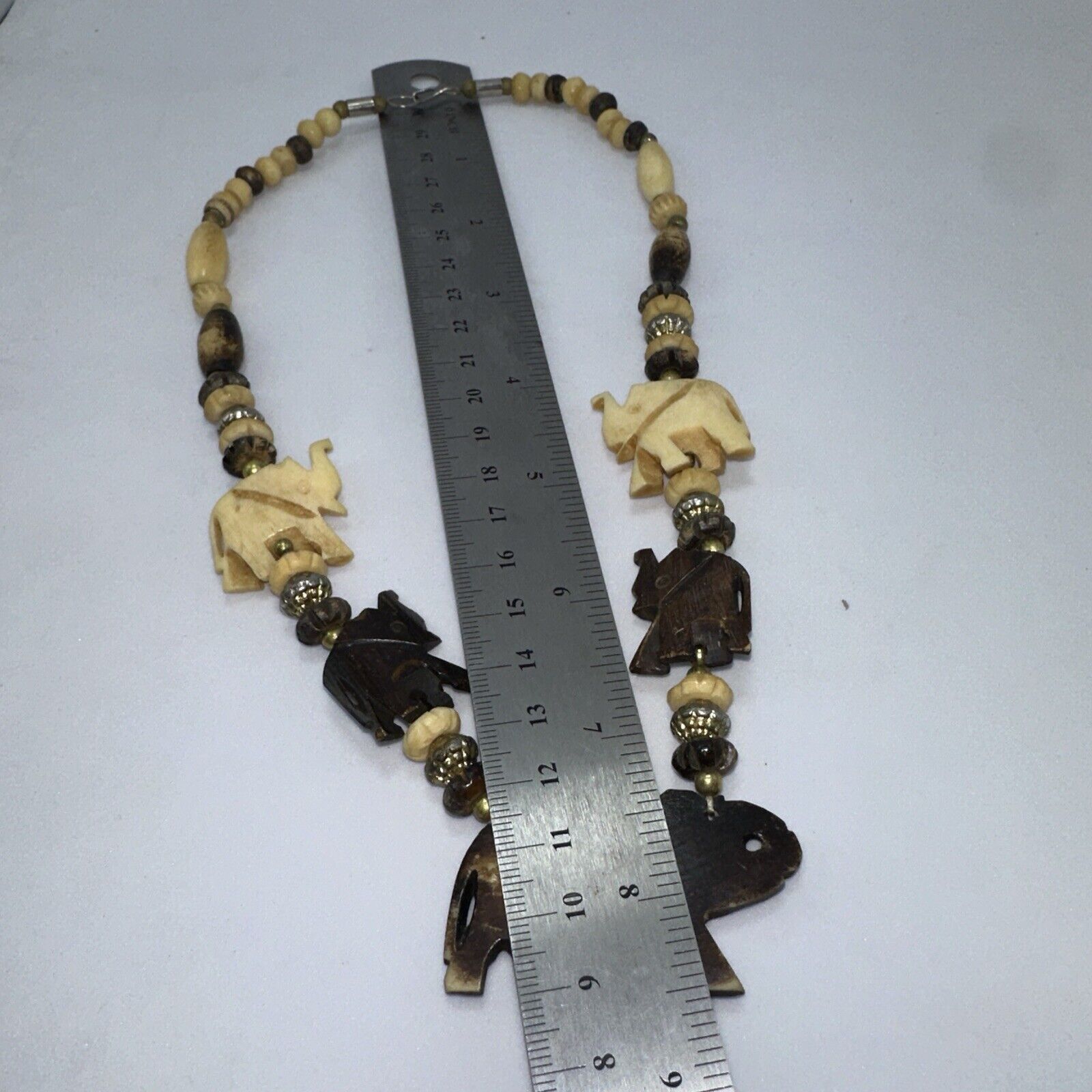 Other African Safari Wood Necklace Carved Animals Chunky Elephant Size ONE SIZE - 5 Thumbnail