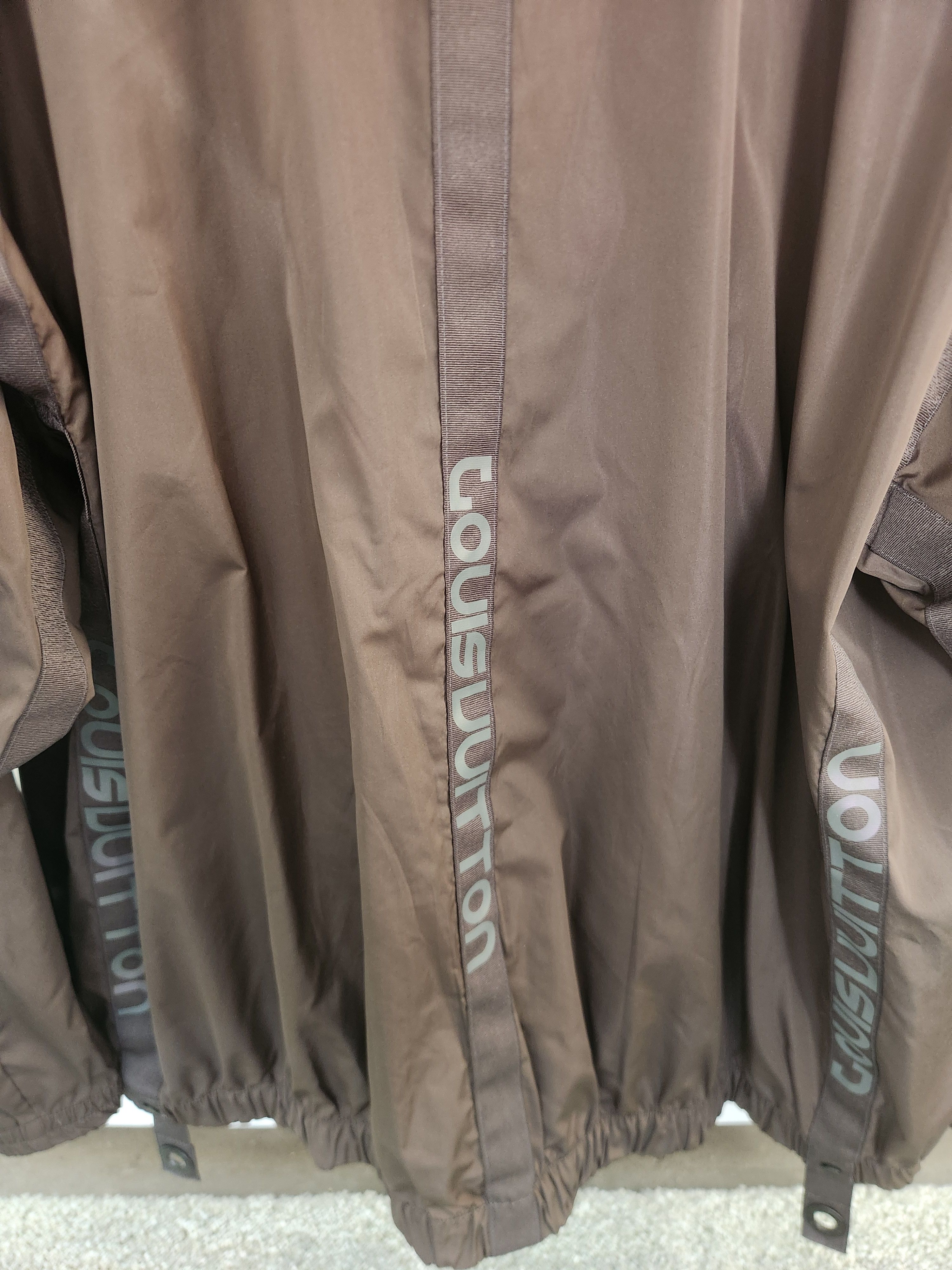 Louis Vuitton LV Light weight spray jacket light brown oversize fit Size US S / EU 44-46 / 1 - 9 Thumbnail
