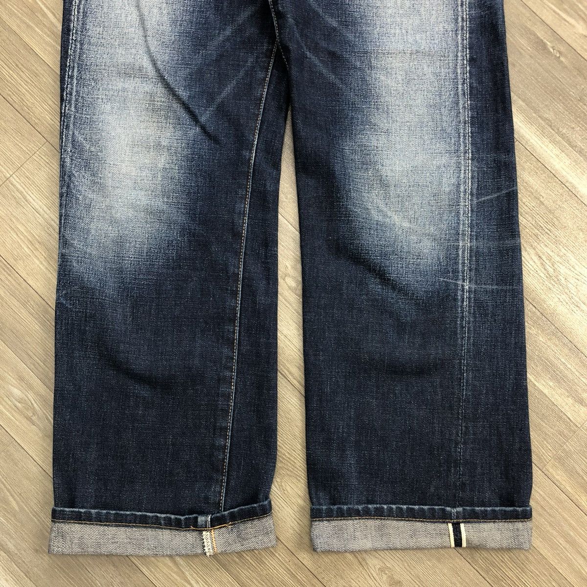 Levi's Vintage Clothing Vtg Levis 501XX LVC 37501 Buckle Back Selvedge Faded Jeans Size US 30 / EU 46 - 13 Thumbnail